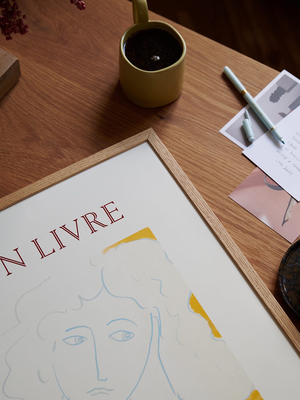 The Poster Club Avec Un Livre Poster 30x40 cm Orange Gelb