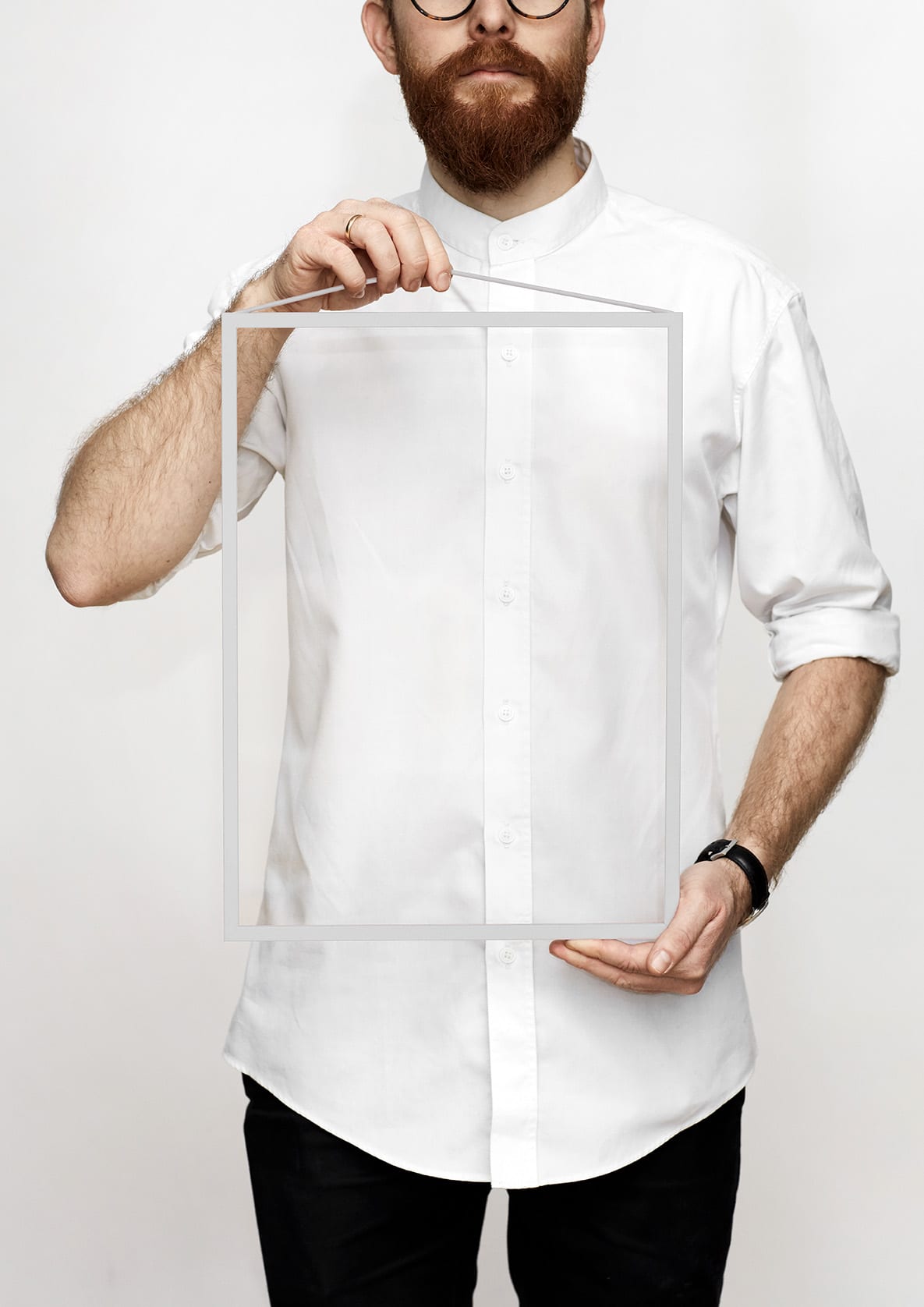 The Poster Club Frames Moebe Rahmen A4 hellgrau Aluminium