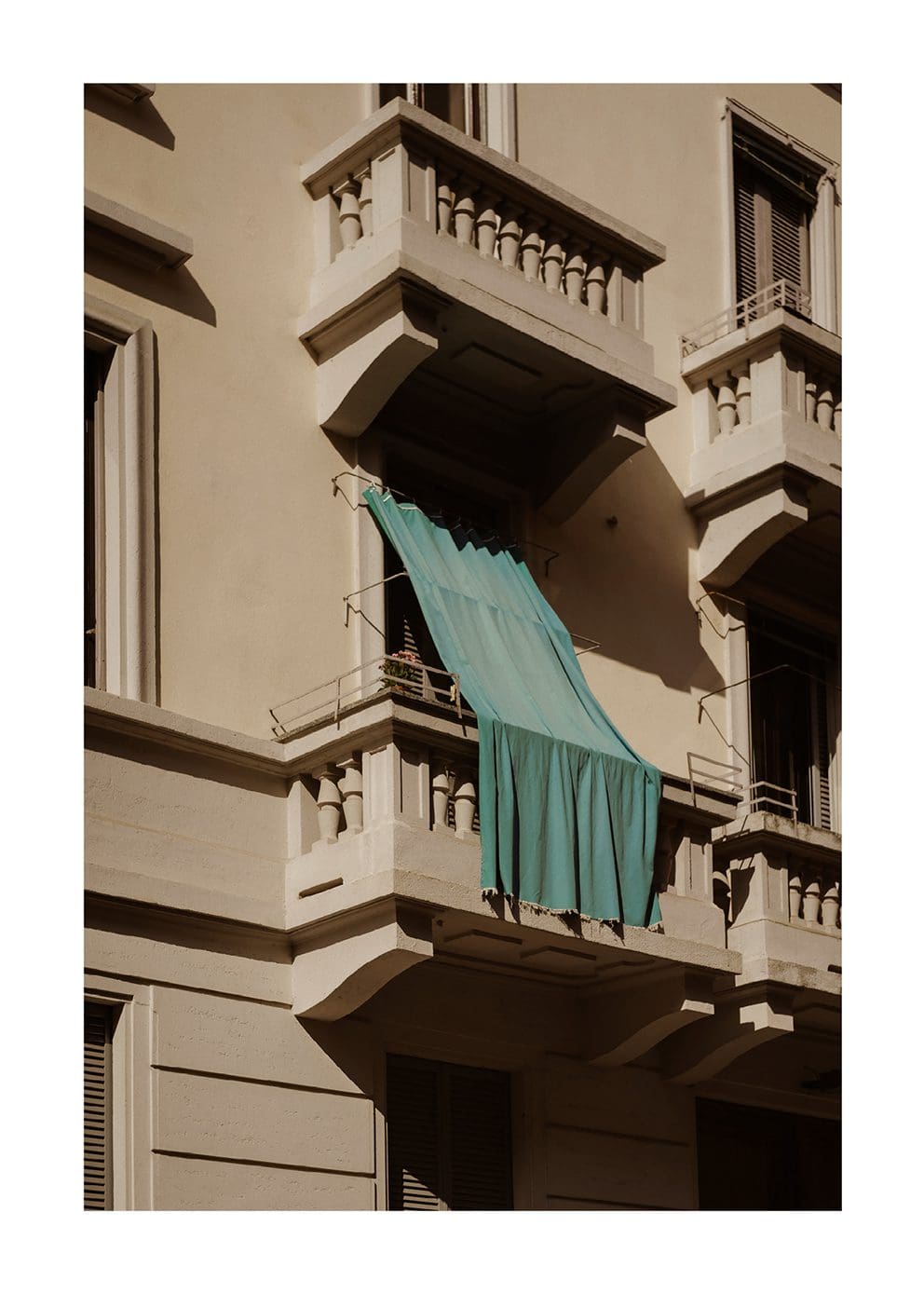 The Poster Club Art Prints Hang Out Poster 30x40 cm beige-blau