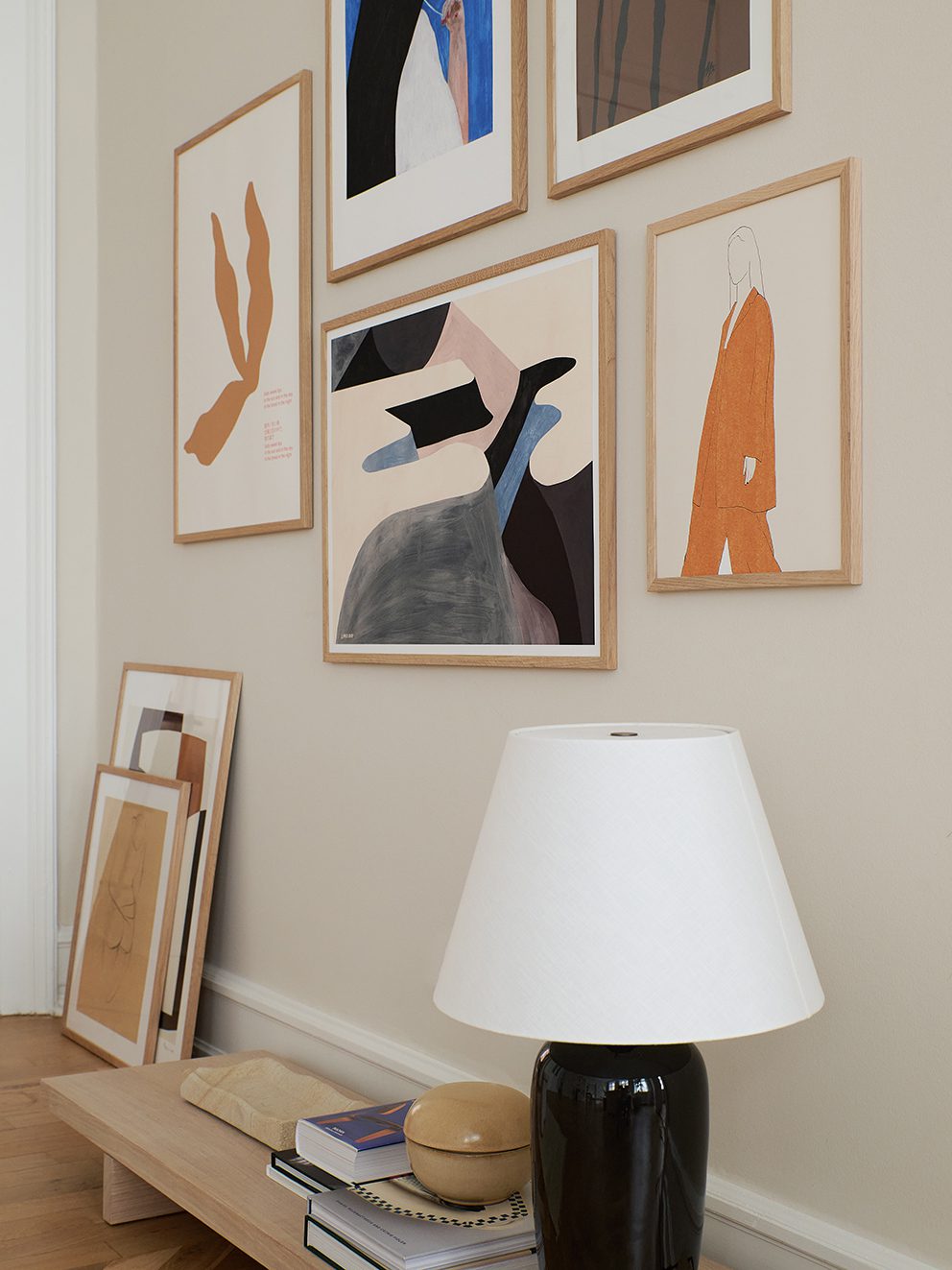 The Poster Club Curated Art Walls Edit No. 040 Bilderwand modern