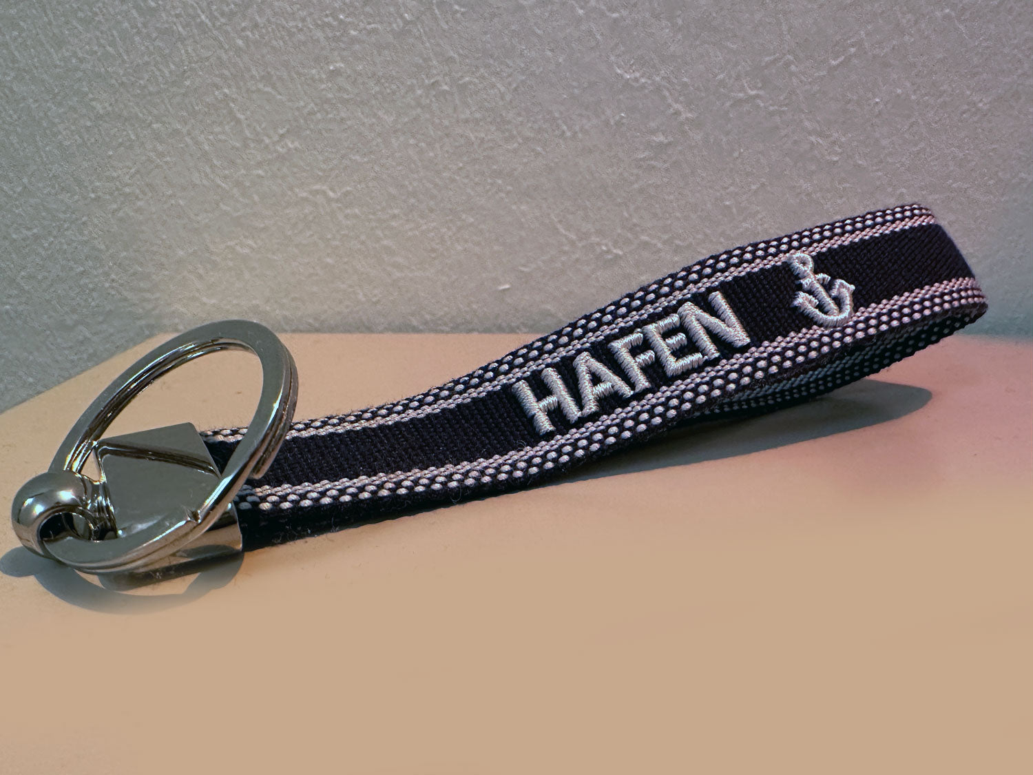 LS-LebenStil Uhren & Schmuck Schlüsselanhänger Hafen Anker Blau