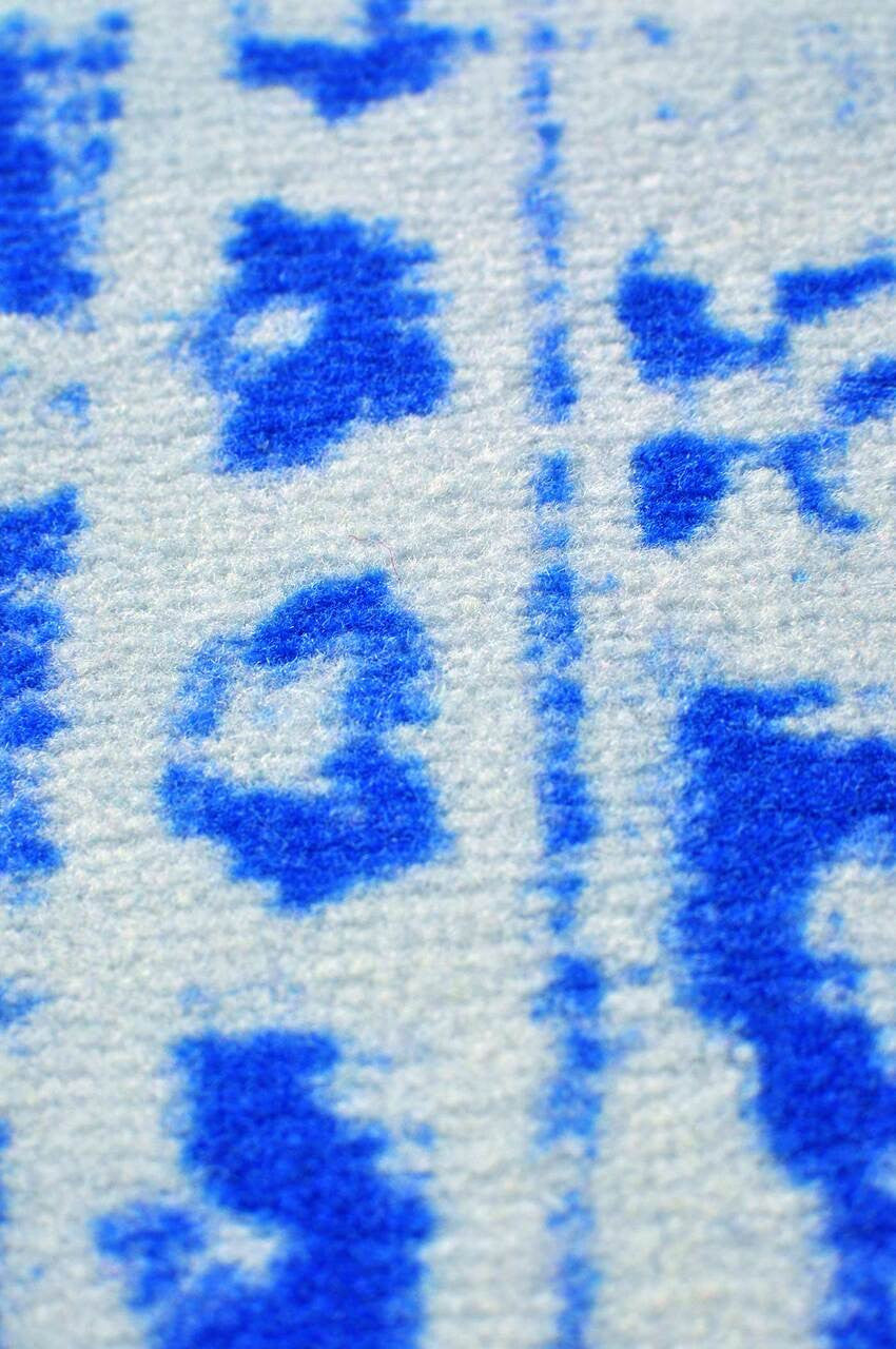 Mineheart Kashan Remix Blue White Teppich Blau-Weiß 200x284 cm