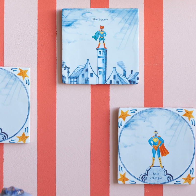 StoryTiles Delft Blue Superman Wandfliese 10x10 personalisierbar