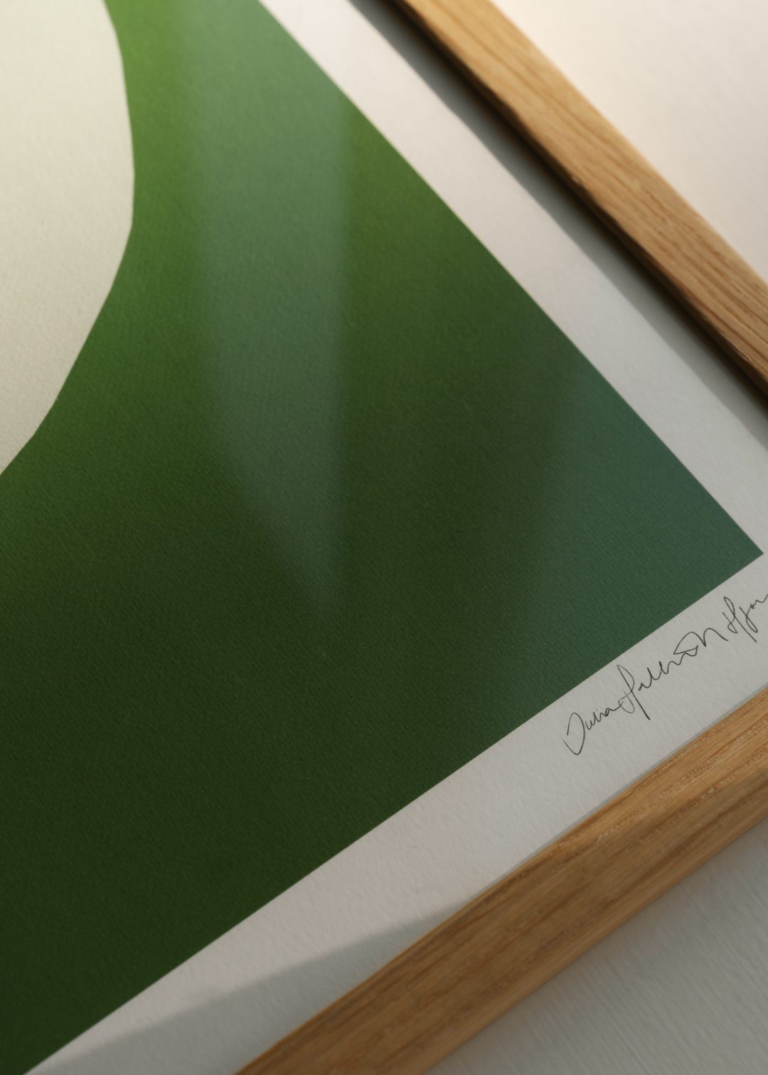 The Poster Club Art Prints Verde Poster 30x40 grün-beige