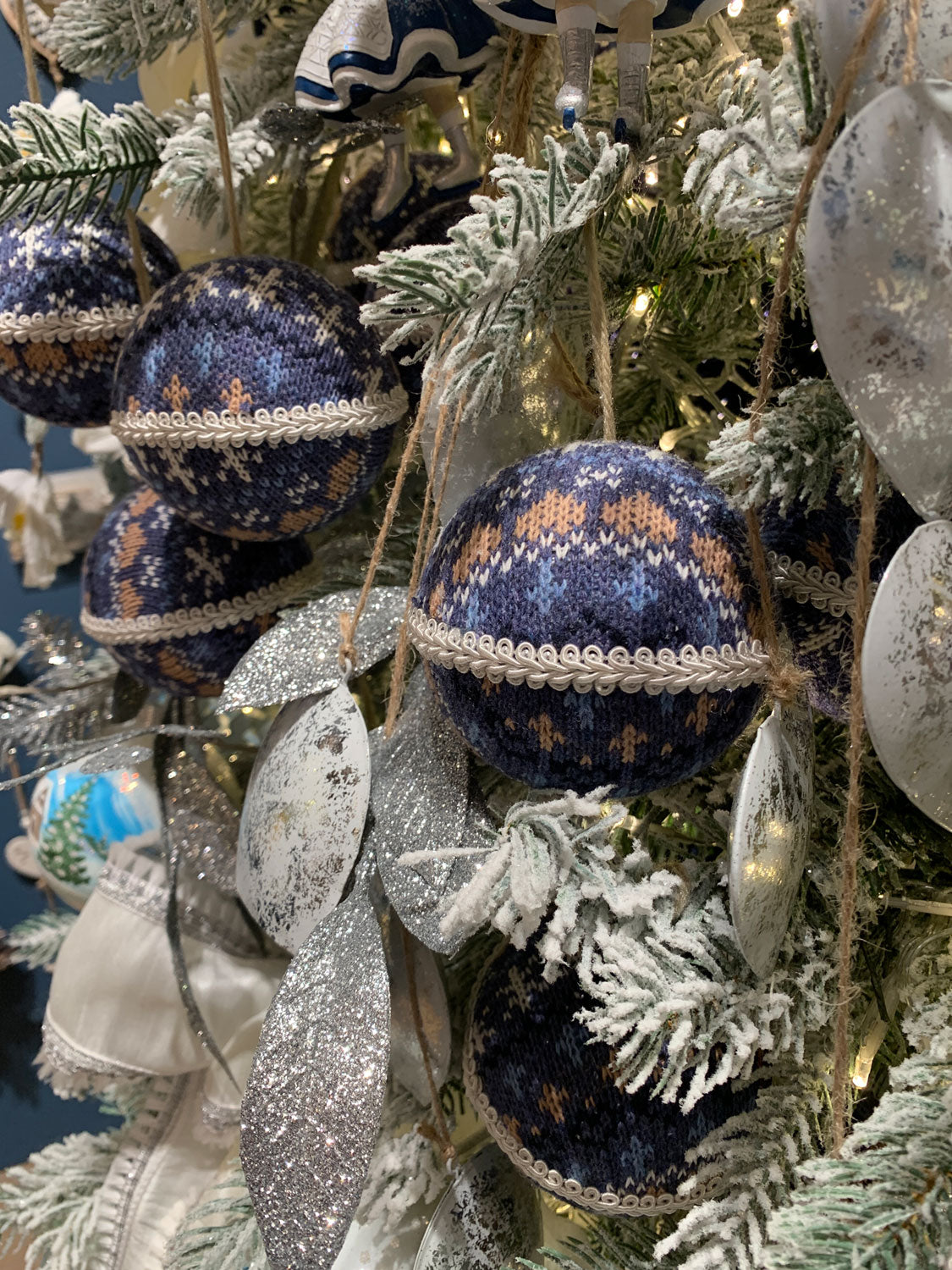 LS-LebenStil Möbel & Wohnen Weihnachtskugeln 8cm blau-weiß 2er Set