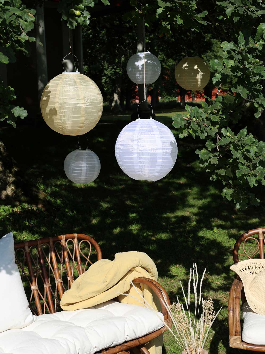 LS-LebenStil Solar LED Lampion Gelb 30cm Nylon Hängelampe