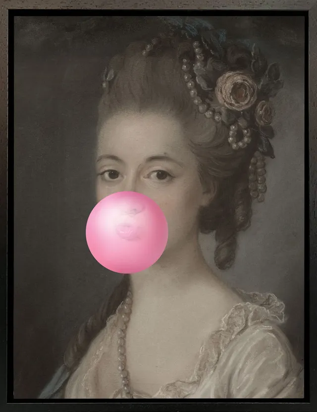 Mineheart Bubblegum Portrait 5 Leinwandbild 30x41cm Rosa
