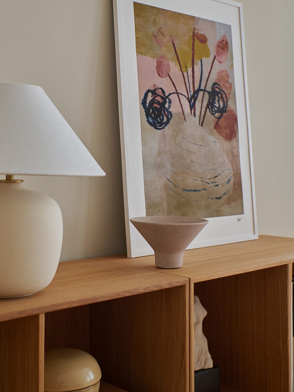 The Poster Club Blooming Kunstdruck Poster 30x40 cm beige