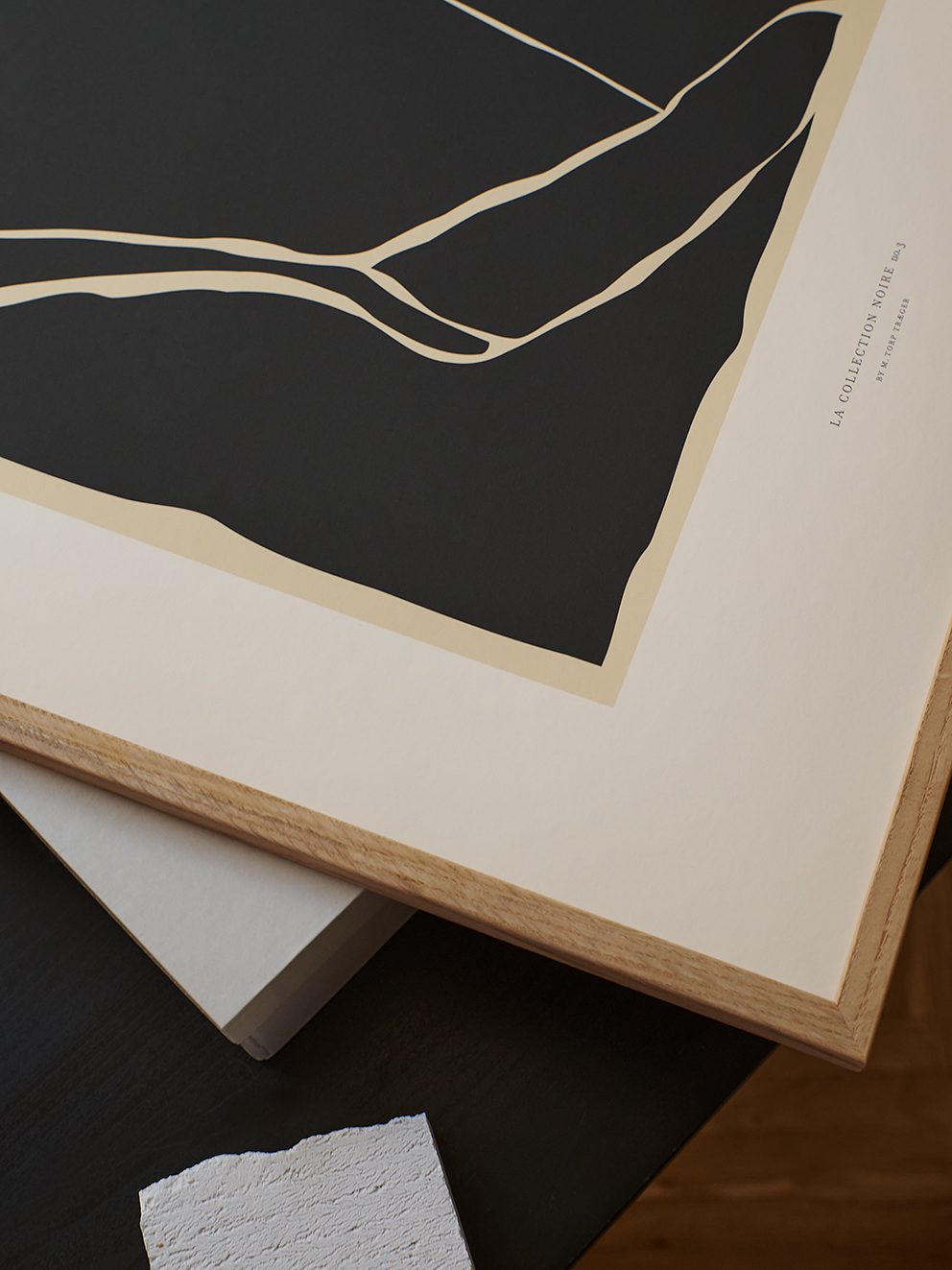 The Poster Club Art Prints Form Poster A4 beige schwarz