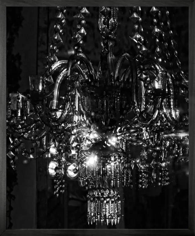 Mineheart Chandelier 13 Leinwandbild 30x41cm Schwarz Rahmen