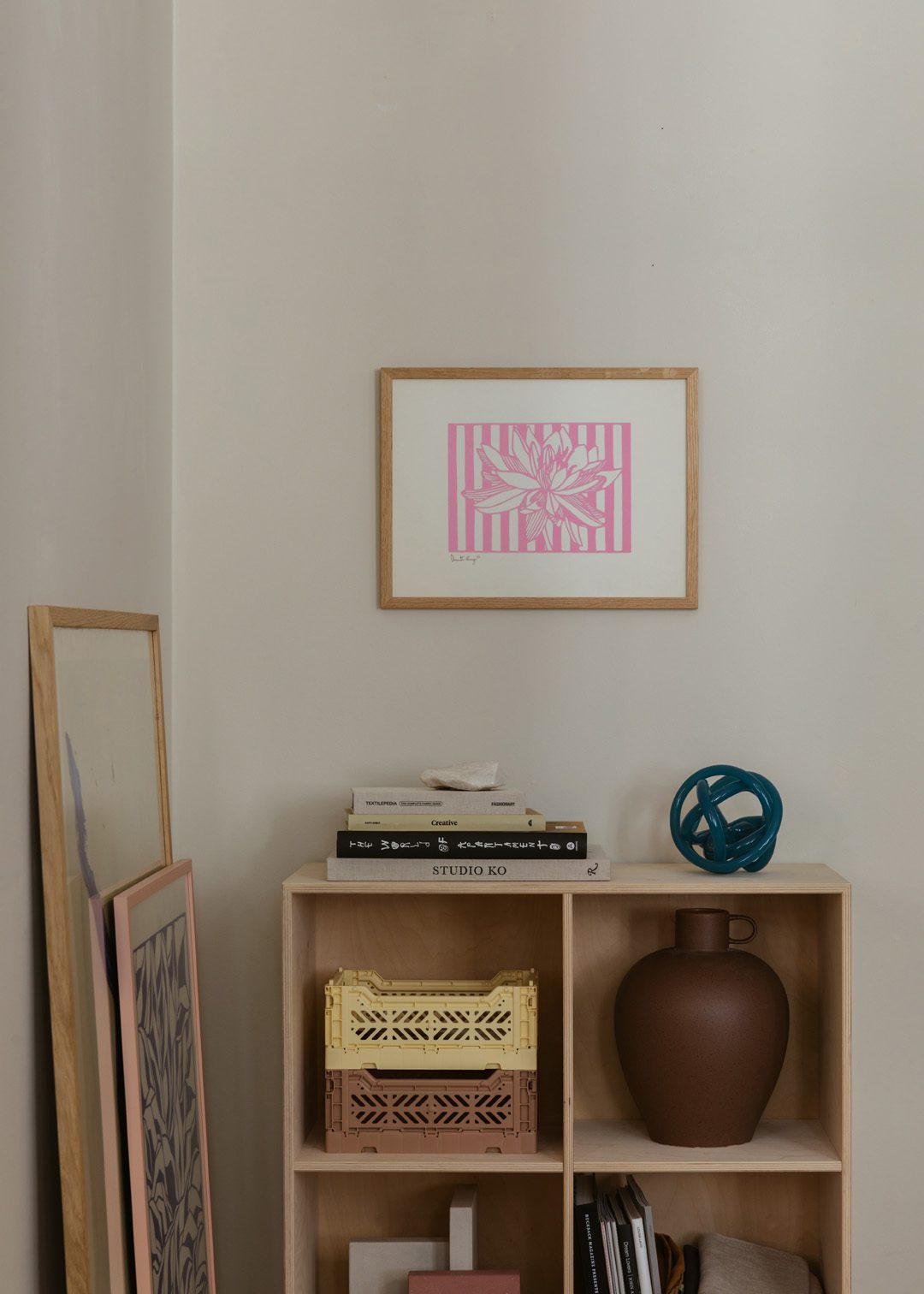 The Poster Club Art Prints Lotus No 01 Poster A4 Rosa