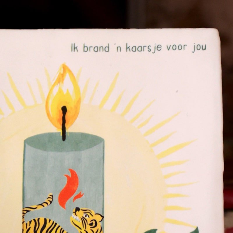 StoryTiles Delft Blue Licht geeft kracht Fliese S 10x10 cm Kerze