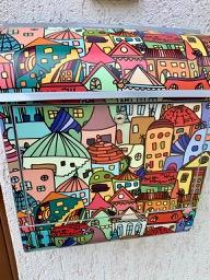 Banjado Briefkasten Funky Town Silber mit Zeitungsfach