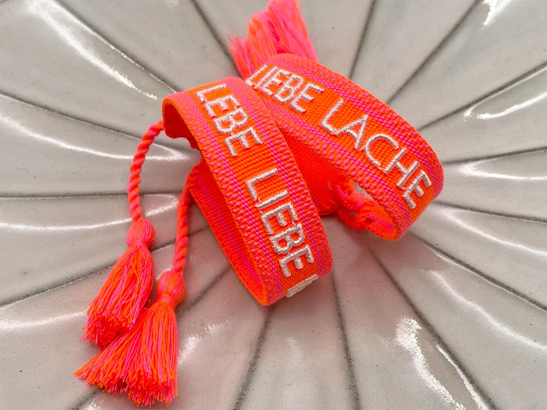 LS-LebenStil Canvas Statement Armband Lebe Liebe Lache Neon