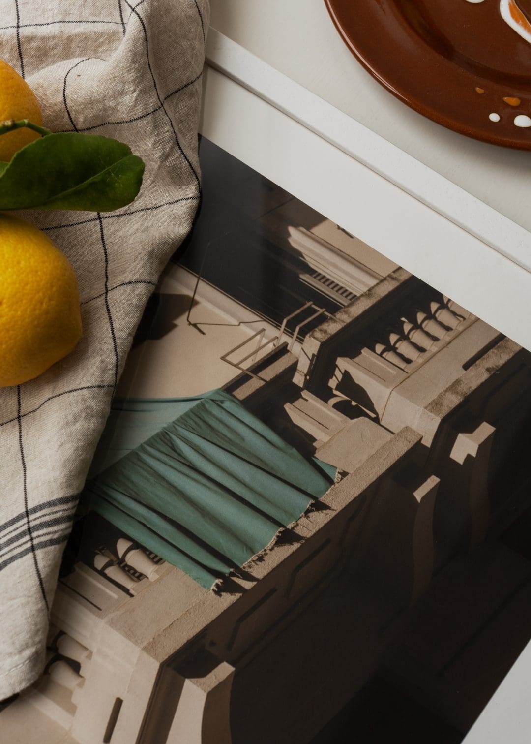 The Poster Club Art Prints Hang Out Poster 30x40 cm beige-blau