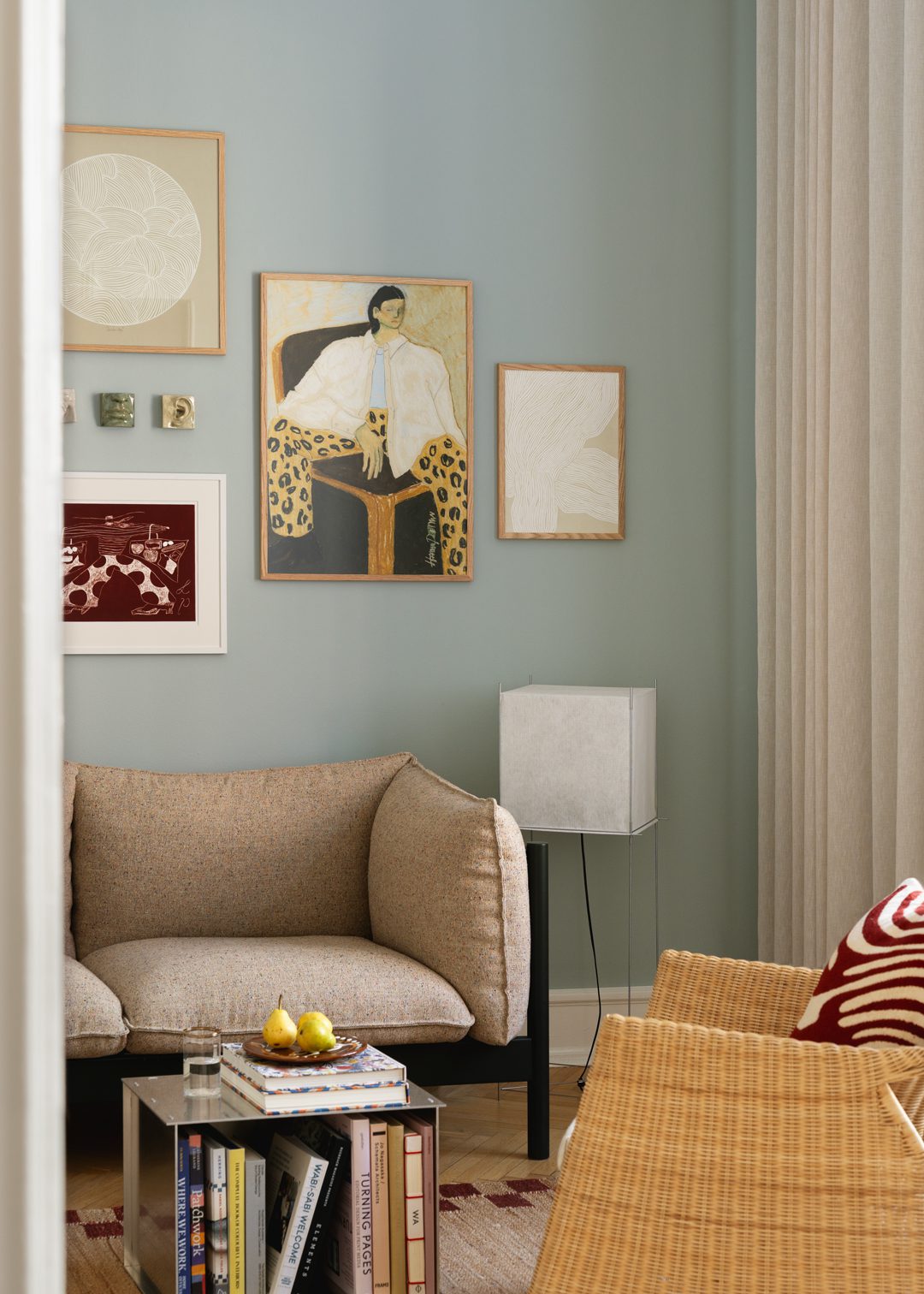 The Poster Club Edit No. 095 Art Wall Bilderwand pastell