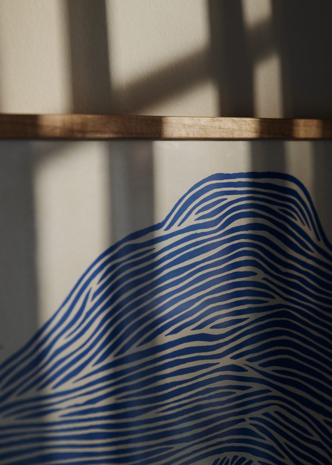 The Poster Club The Line Navy Kunstdruck 30x40 blau