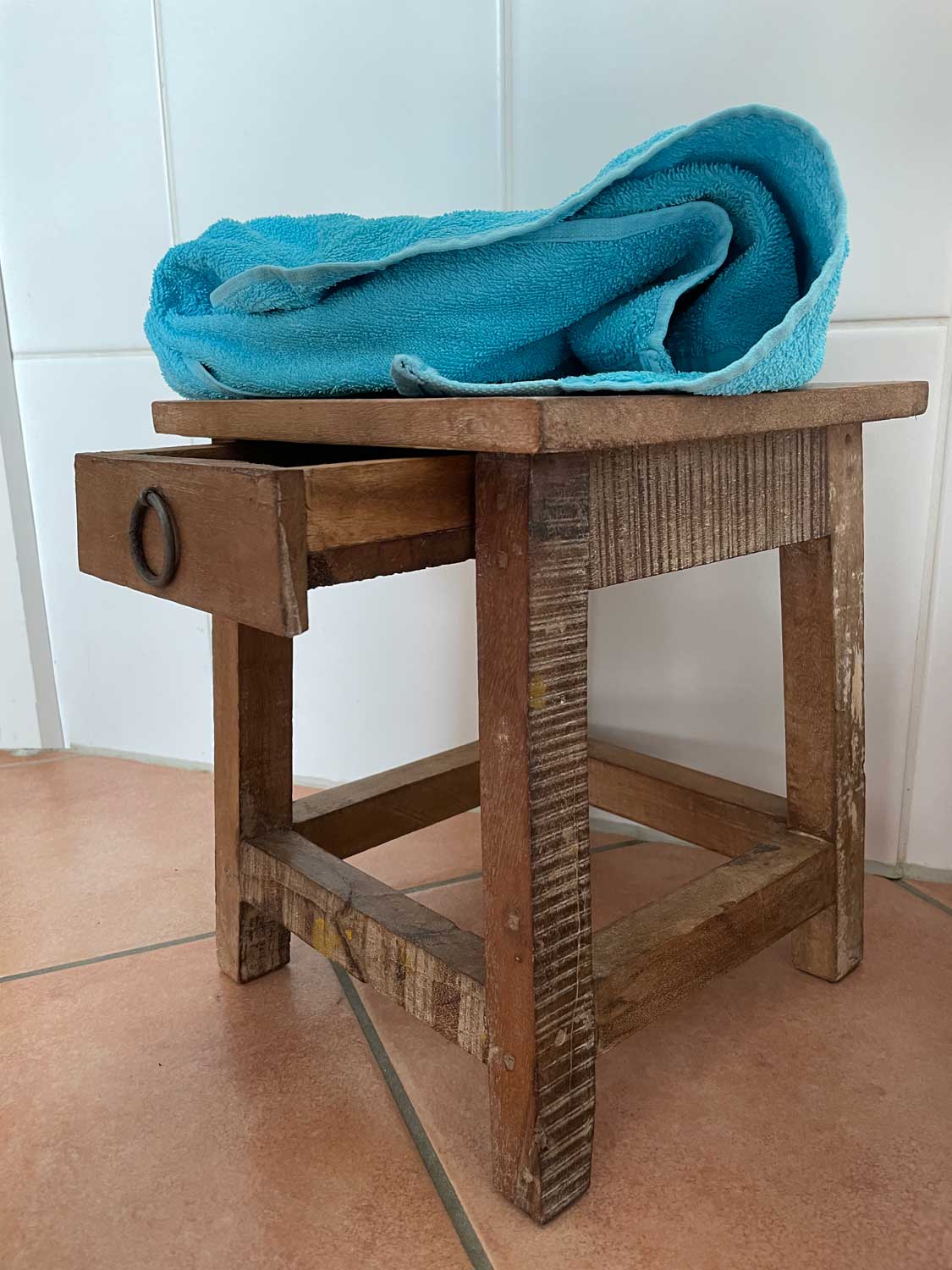 LS-LebenStil Vintage Nachttisch Holzhocker Schublade 30cm Braun