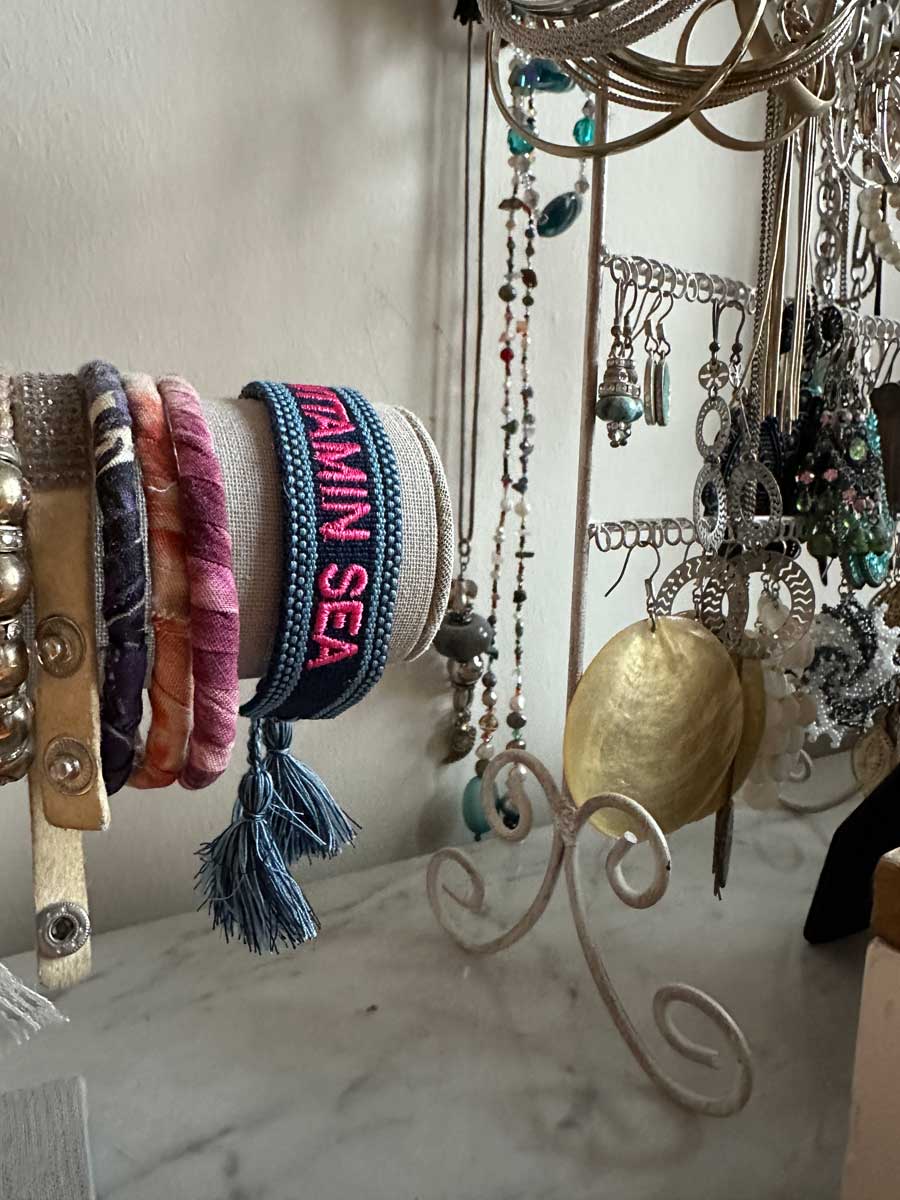 LS-LebenStil Uhren & Schmuck Armband Need Vitamin Sea blau-pink