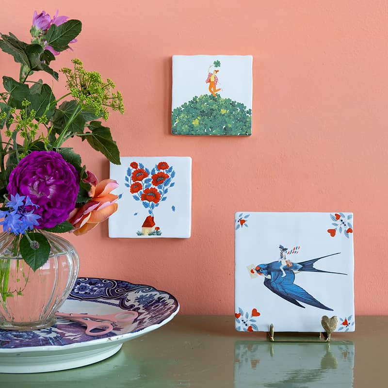 Storytiles Delft Blue Sending you a message Fliese 10x10 cm