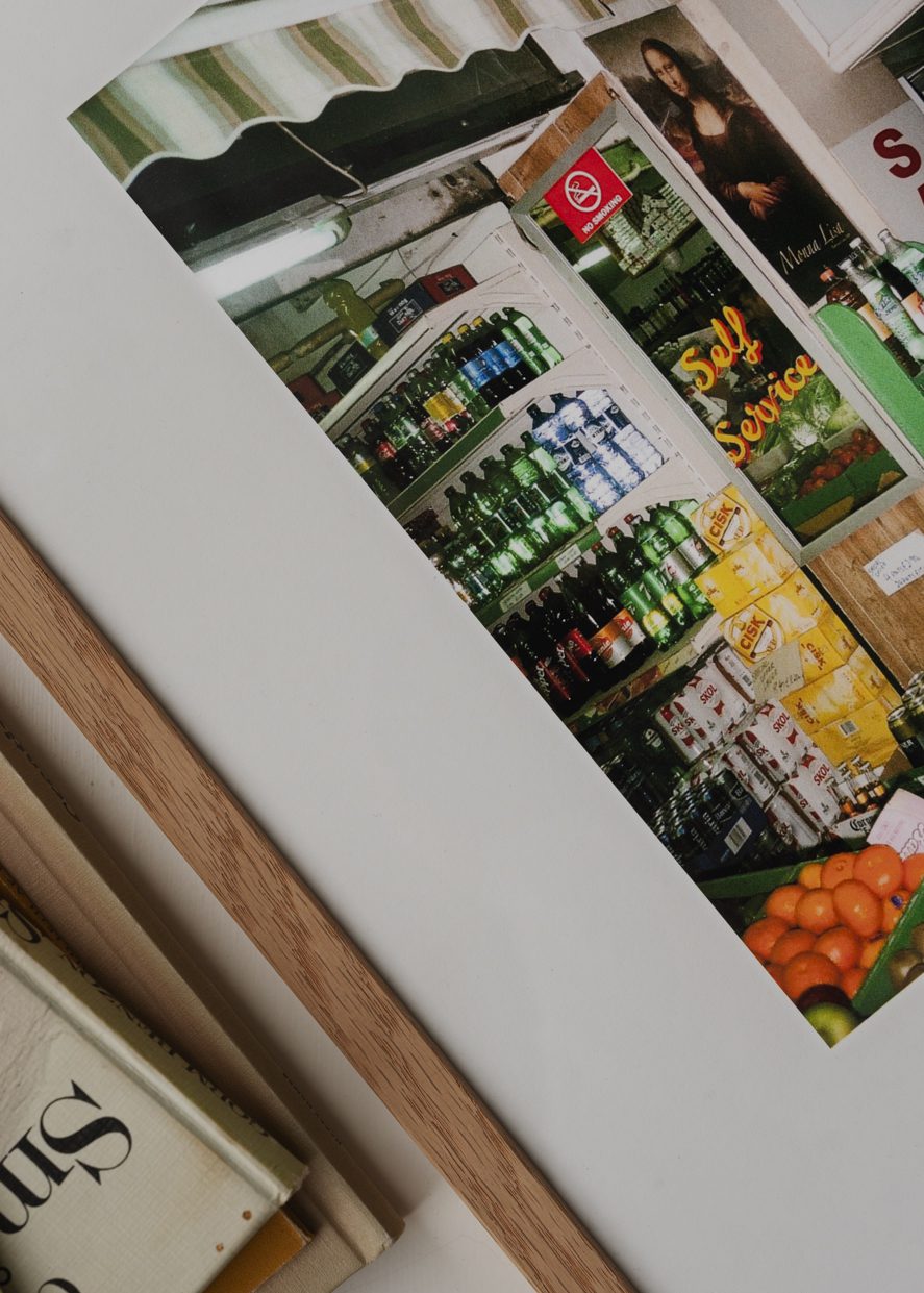 The Poster Club Deli Holiday Poster 30x40 cm grün