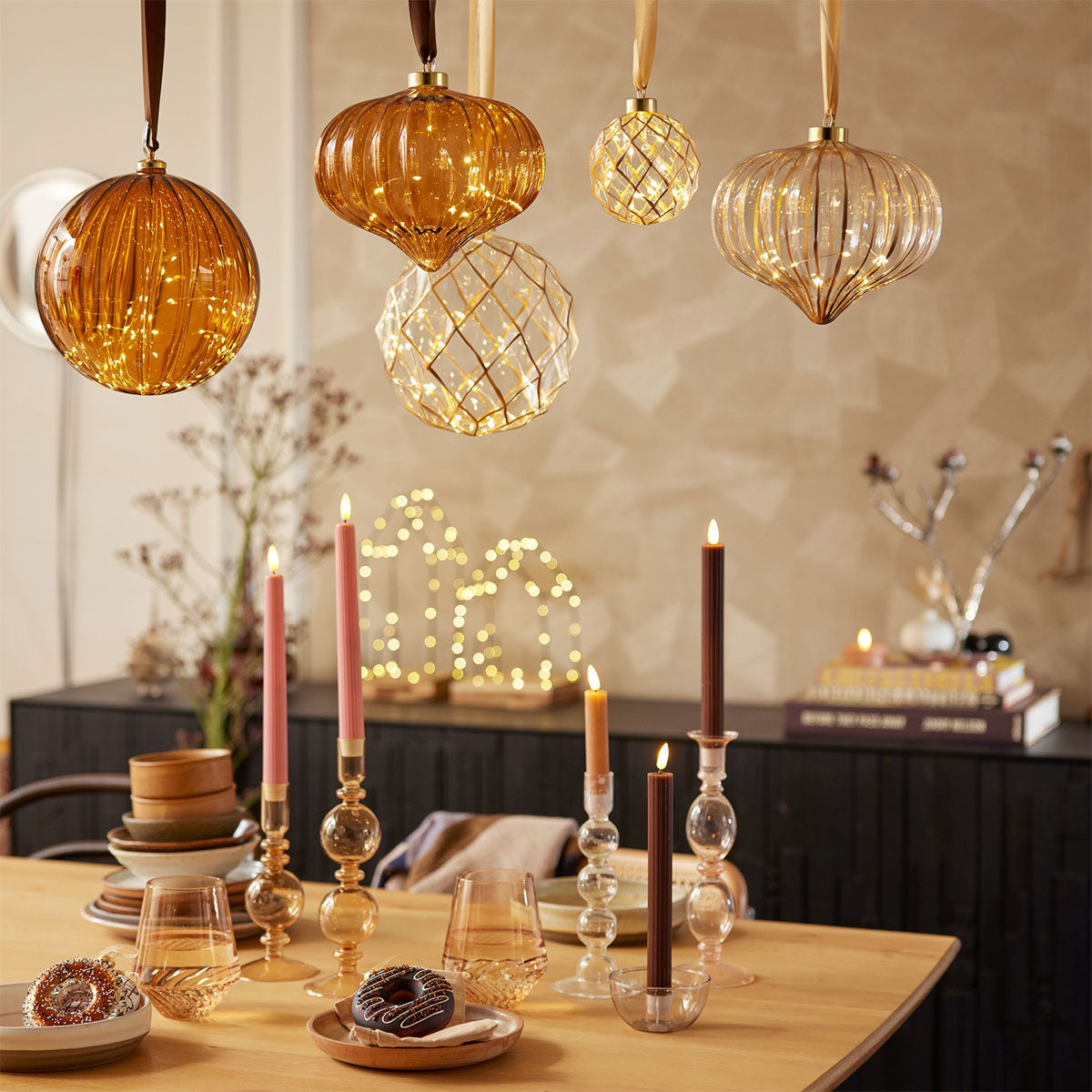 LS-LebenStil Kampen Lichtkugel 14cm Gold 30 LED Timer