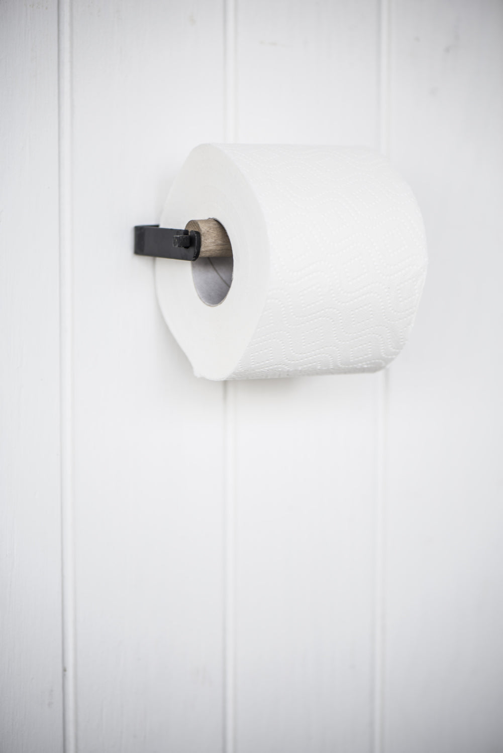 LS-LebenStil Toilettenpapierhalter Vintage 13cm schwarz Holz