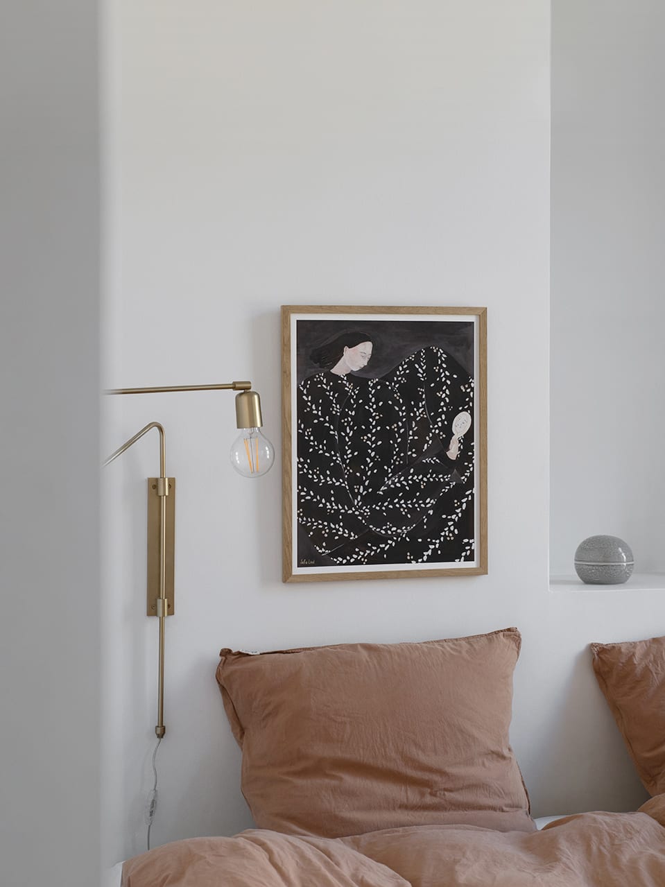 The Poster Club Art Prints Mirror Mirror Poster 40x50 Braun