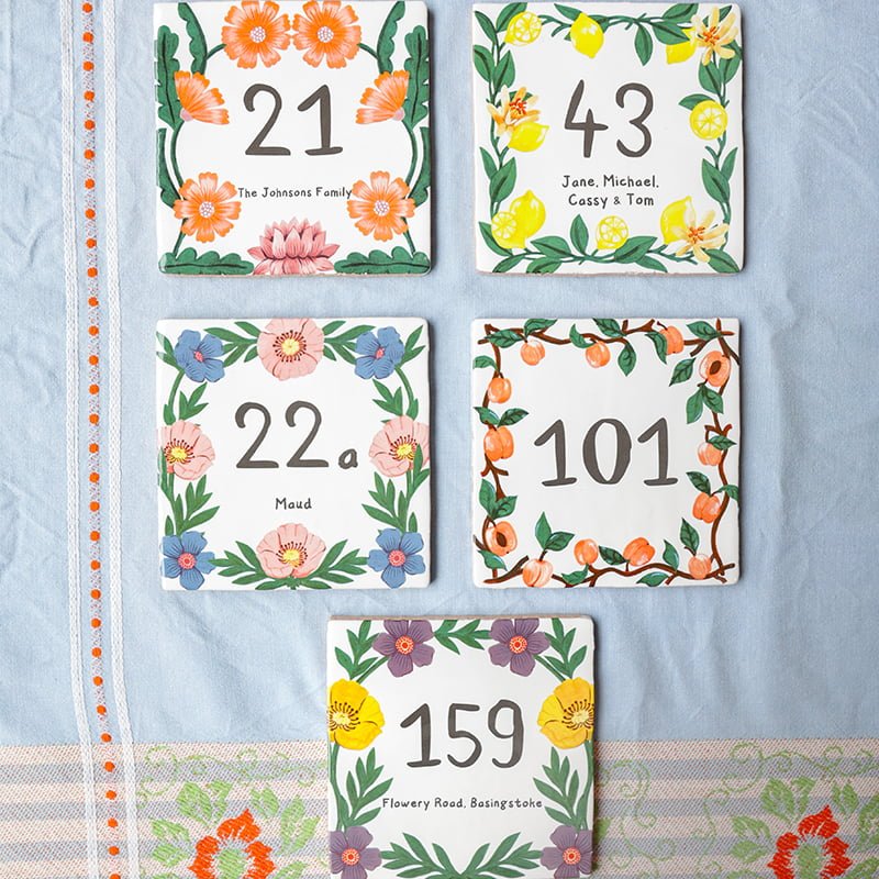 Storytiles Delft Blue Klaprozen Hausnummer Wandfliese Mohn