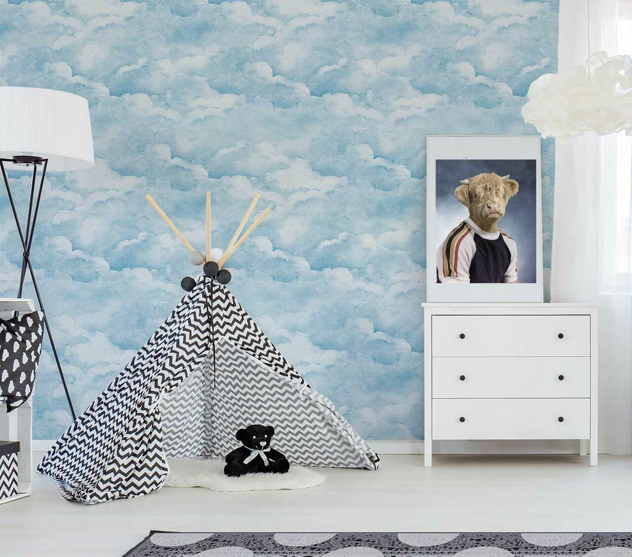 Mineheart Wallpaper Smokey Blue Clouds Tapete Blau 70cm Wolken