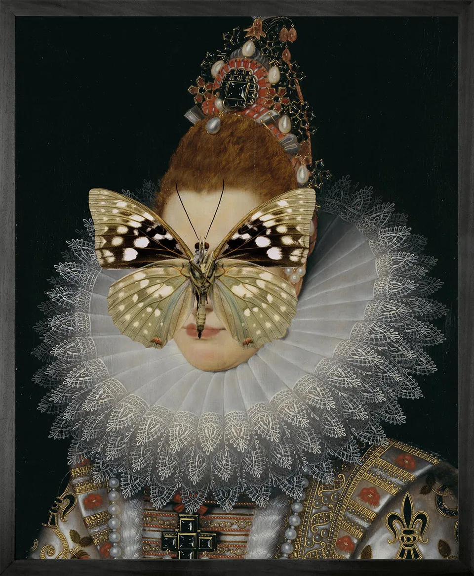 Mineheart Wall Art Portrait Spotted Butterfly Lady Leinwand 30x41cm