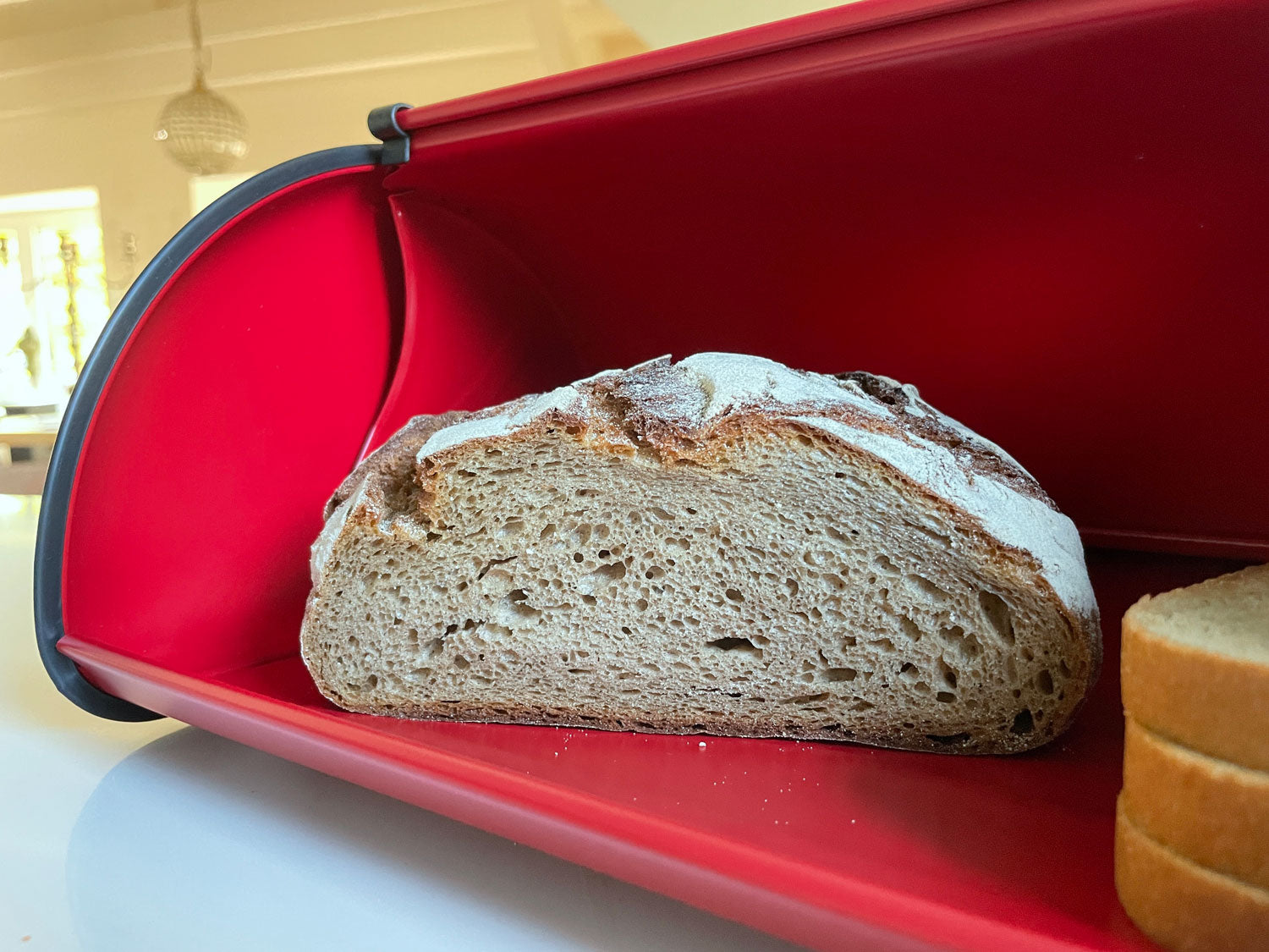 LS-LebenStil Vintage Brotkasten Rot 34cm Metall