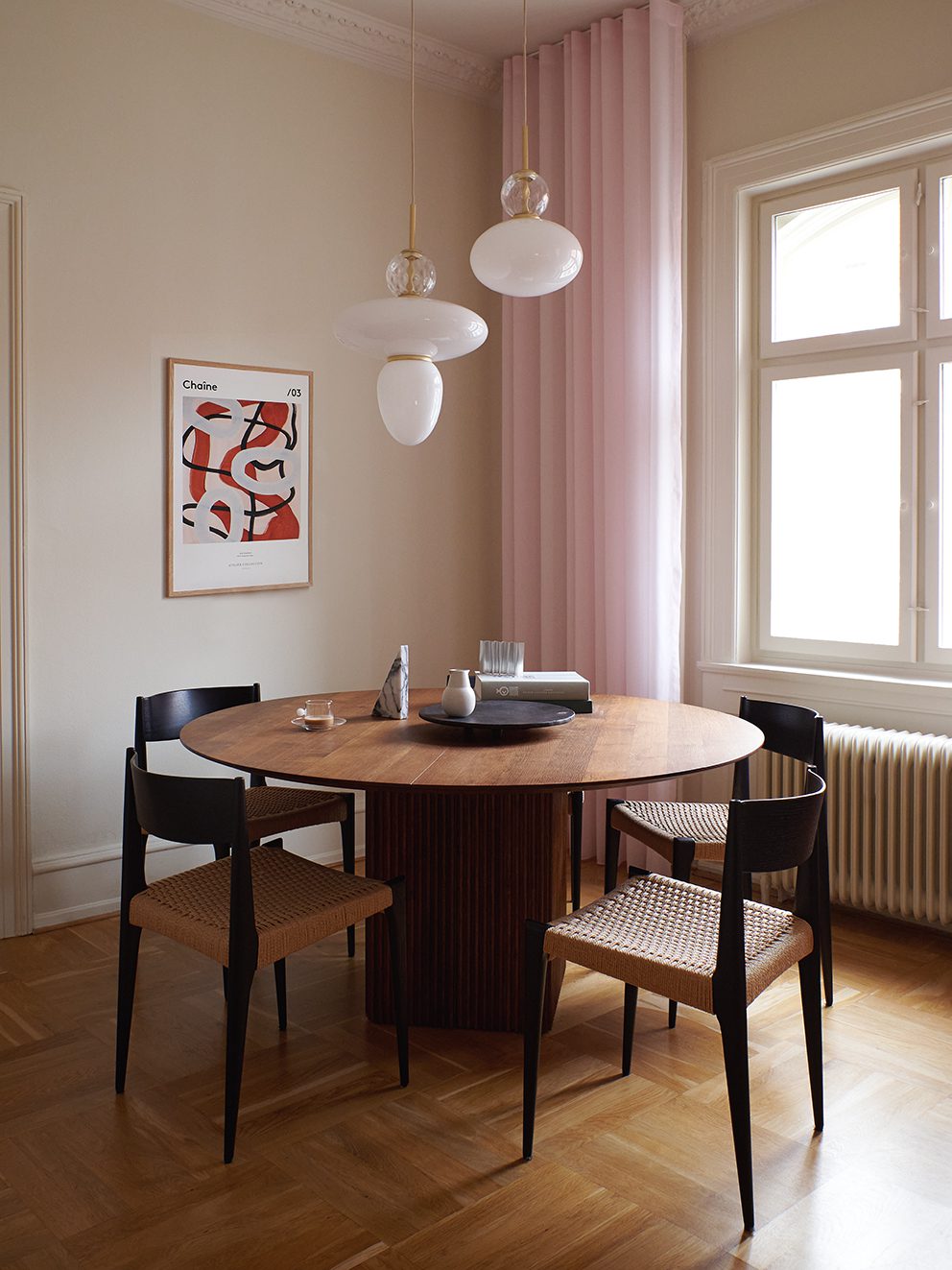 The Poster Club Chaine Poster 30x40 cm grau