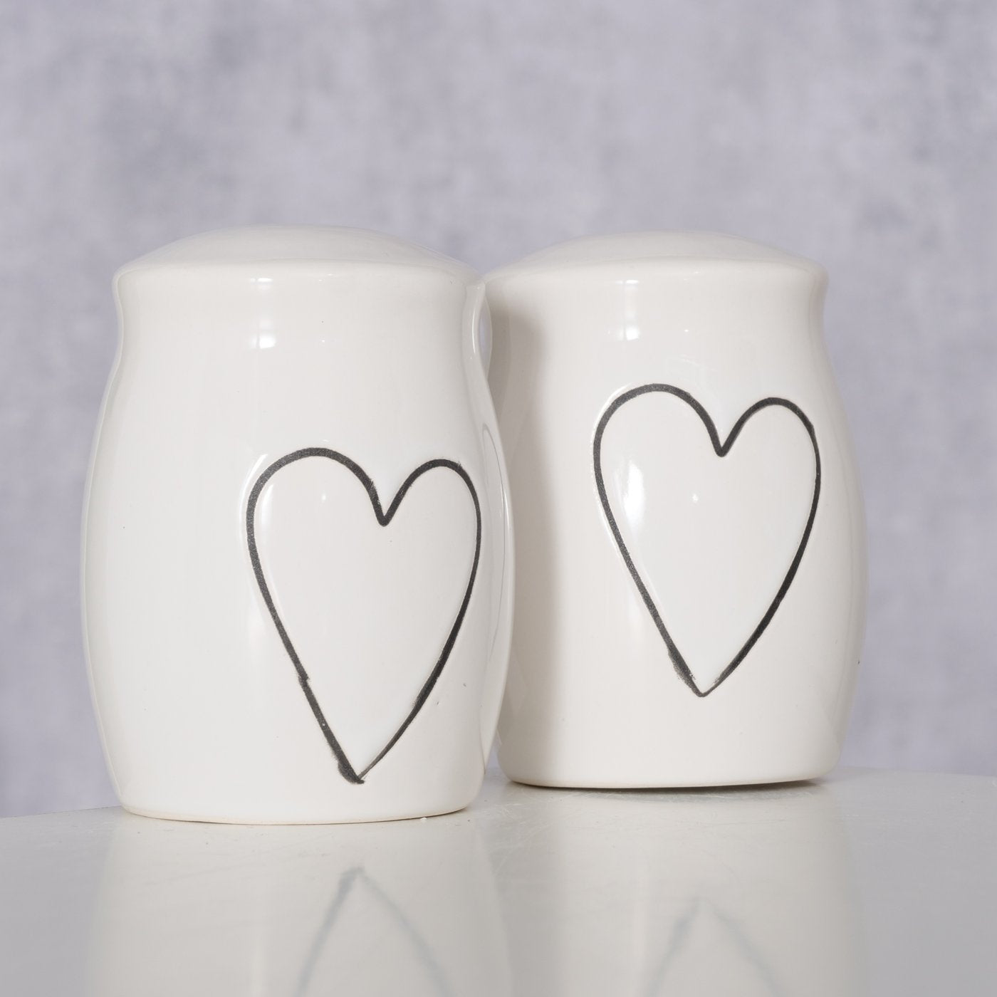 LS-LebenStil Herzen Salzstreuer Pfefferstreuer Set 8cm