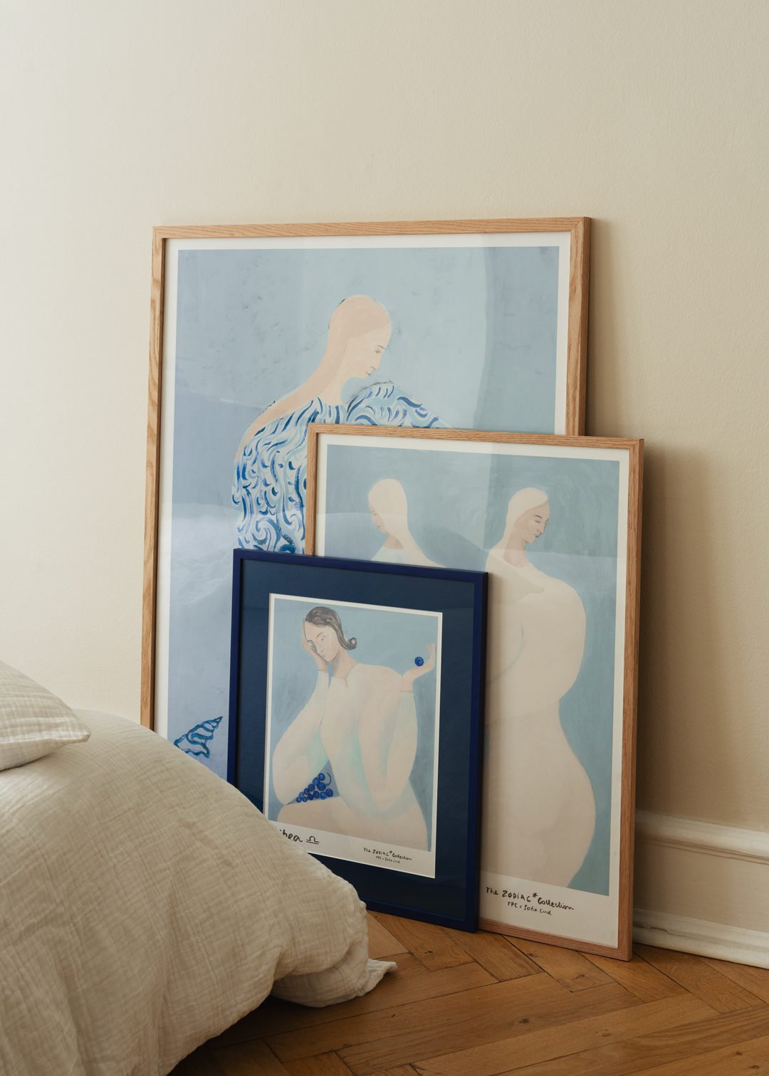 The Poster Club Libra Kunstdruck A4 blau Waage