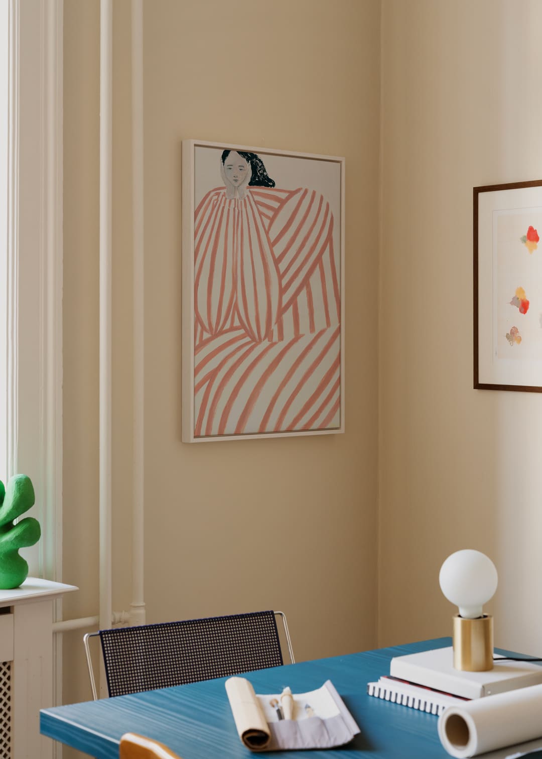 The Poster Club Still Waiting Leinwand 50x70 cm Beige
