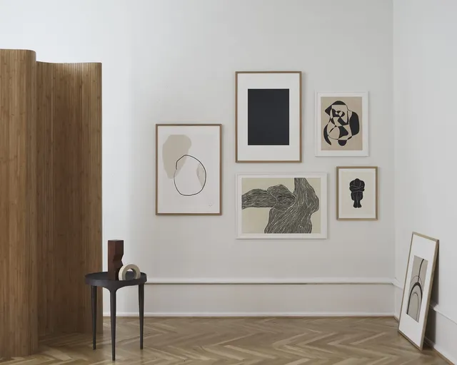 The Poster Club Curated Art Walls Edit No. 002 Bilderwand beige