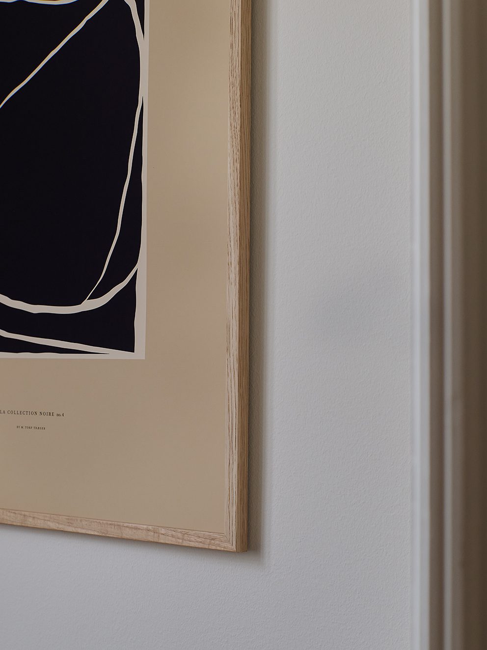 The Poster Club Volumes Poster A4 beige schwarz