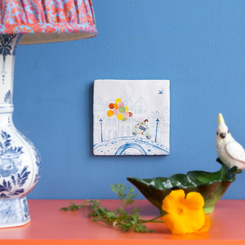 StoryTiles Delft Blue Balloon Service Fliese S 10x10 cm Stadt