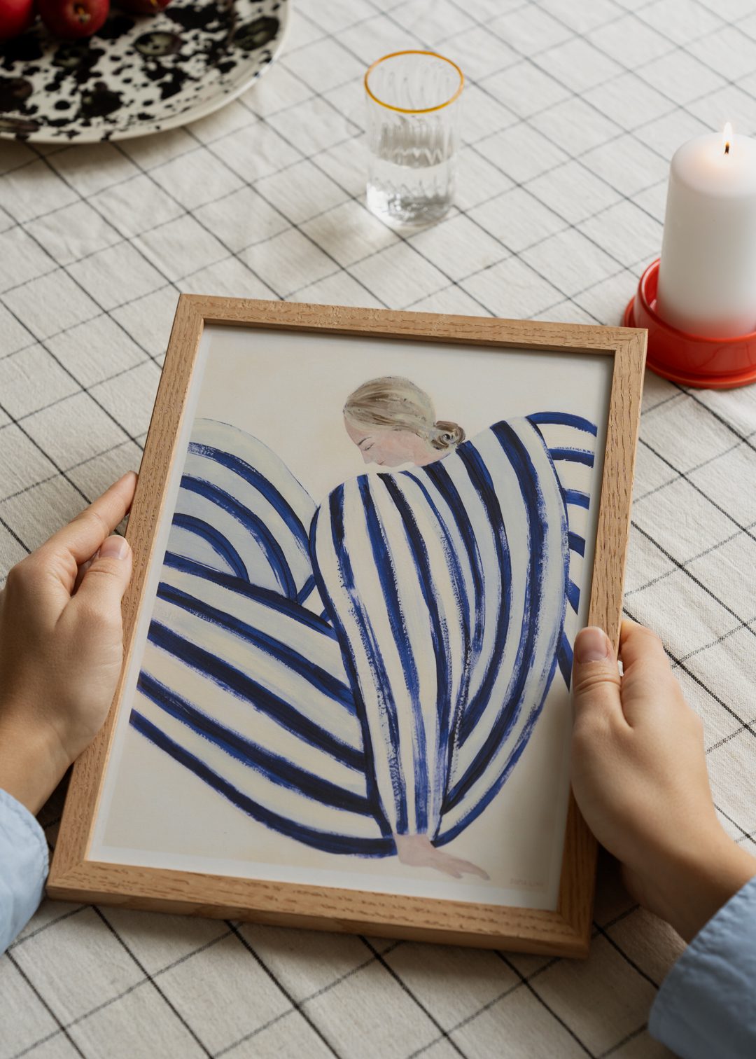 The Poster Club Blue Stripe At Concorde Poster 30x40 blau