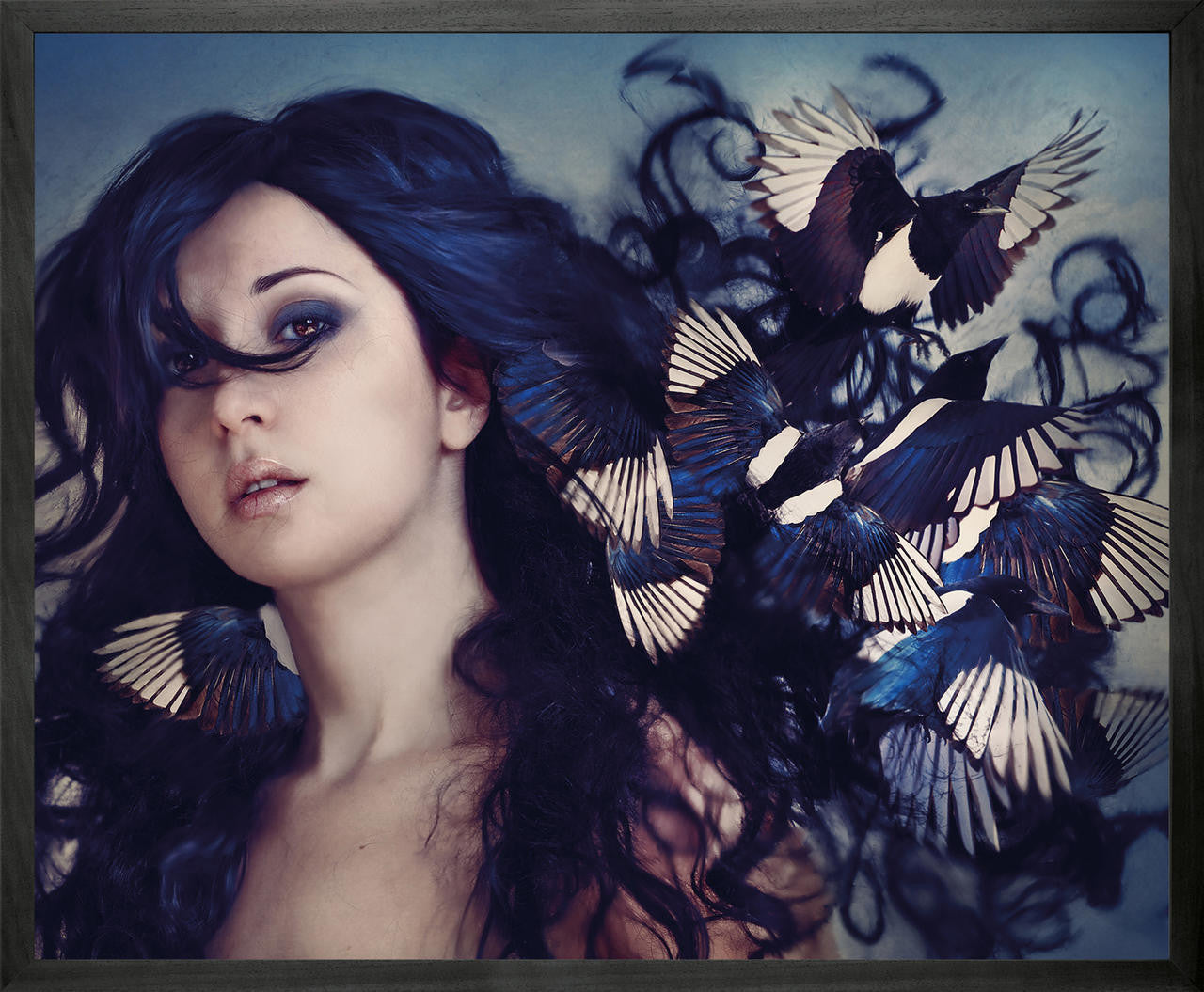 Mineheart Wall Art Theft Wandbild schwarzer Rahmen 21x30 cm surreal