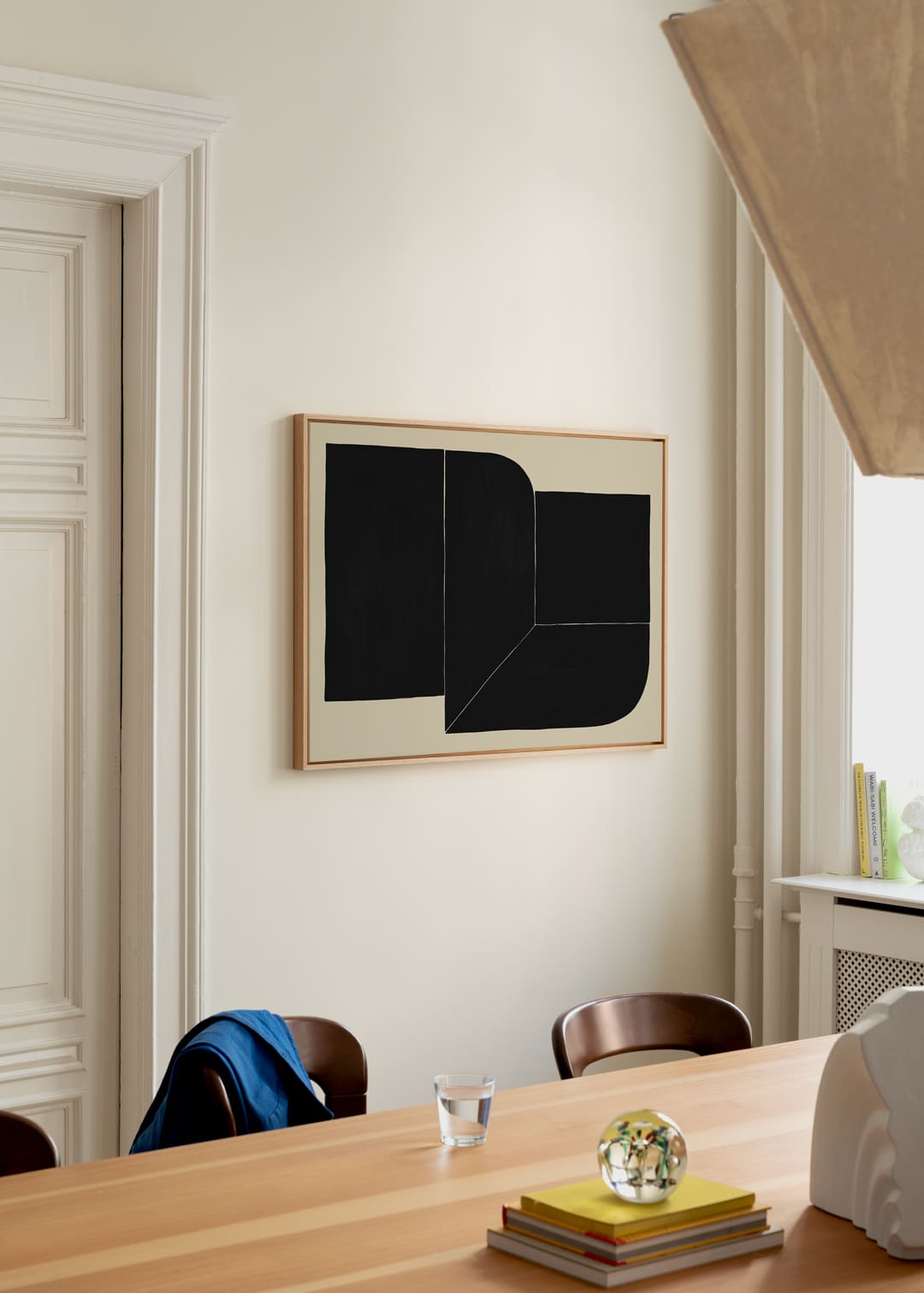 The Poster Club 6AM Leinwandbild 50x70 cm Schwarz Beige
