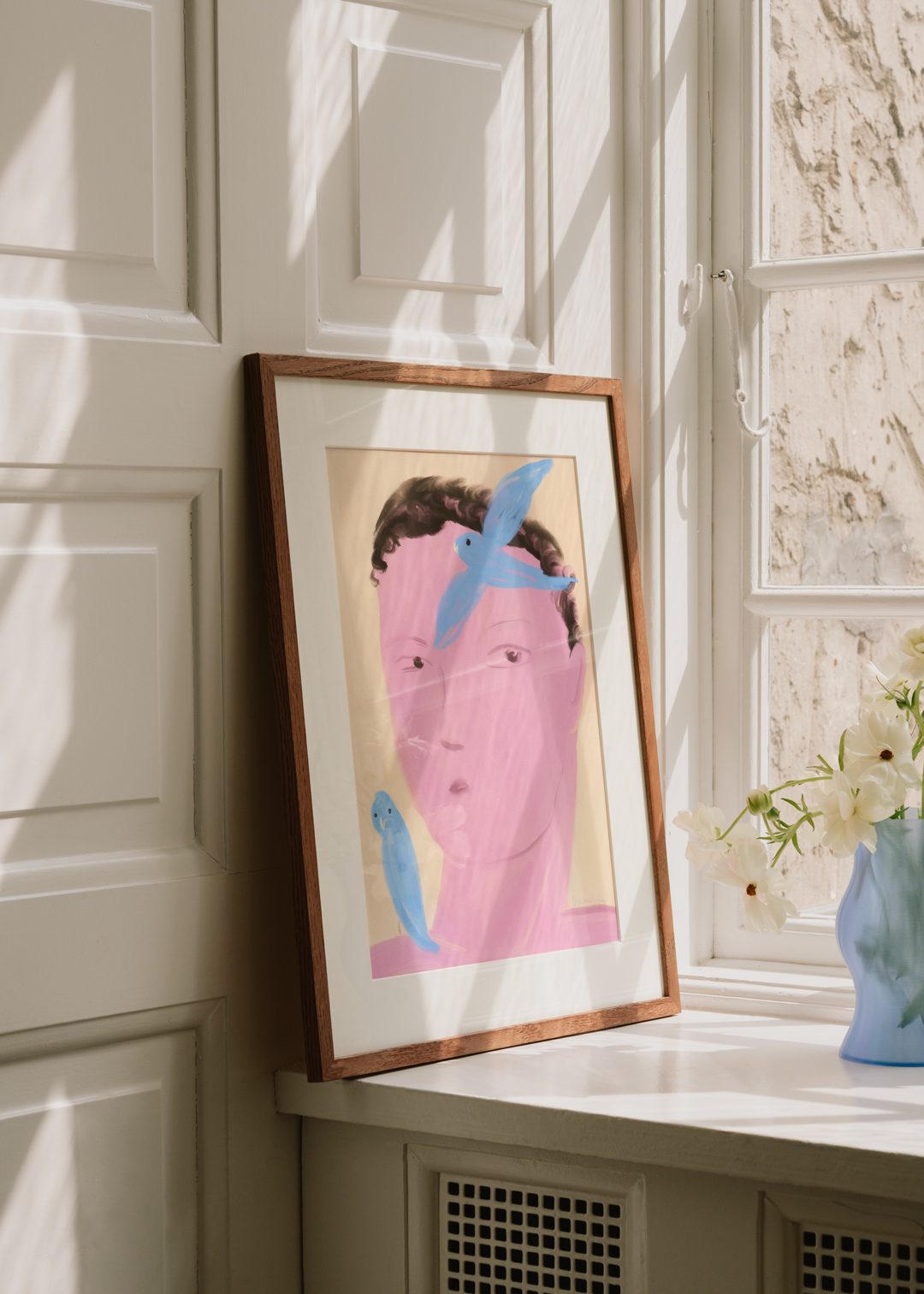 The Poster Club Boy and Parrot Kunstdruck 30x40 cm blau