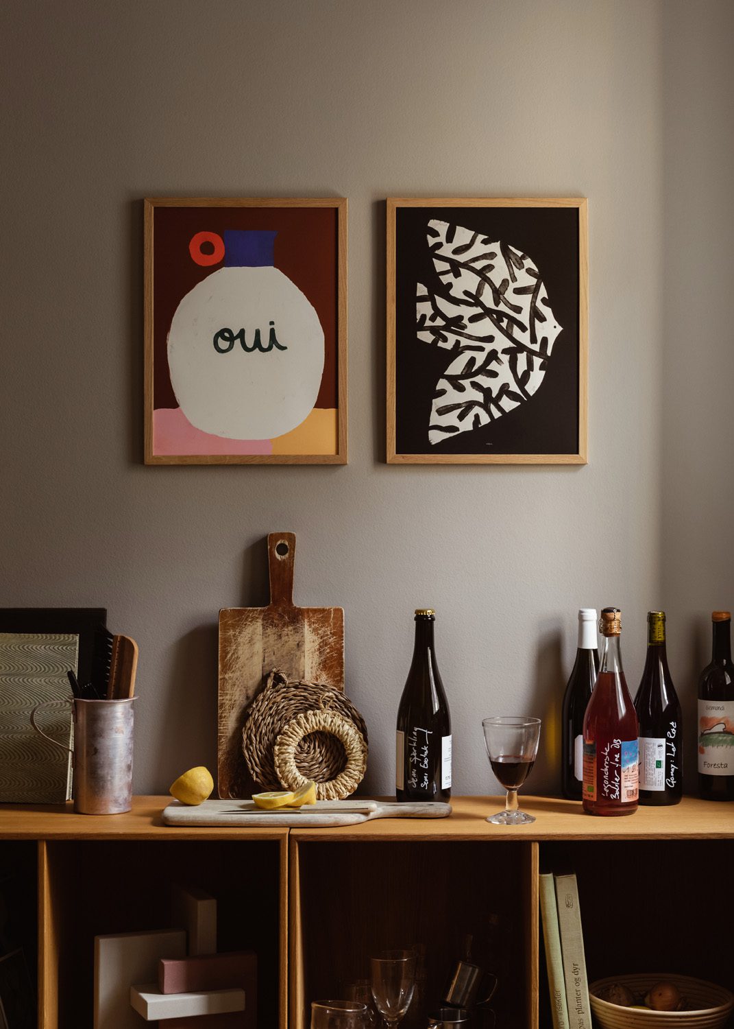 The Poster Club Art Prints Vase Oui Poster 30x40 cm Vase