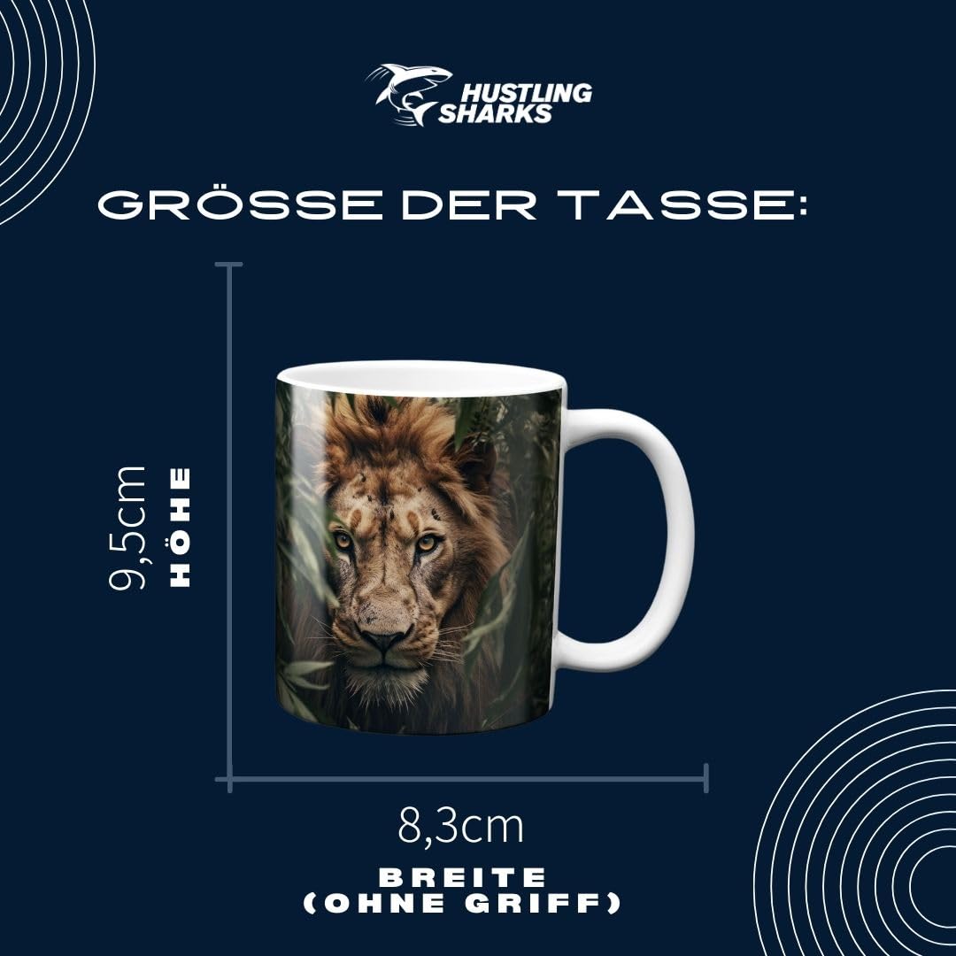 Hustling Sharks Tasse Löwe auf Jagd 330 ml Keramik Weiß