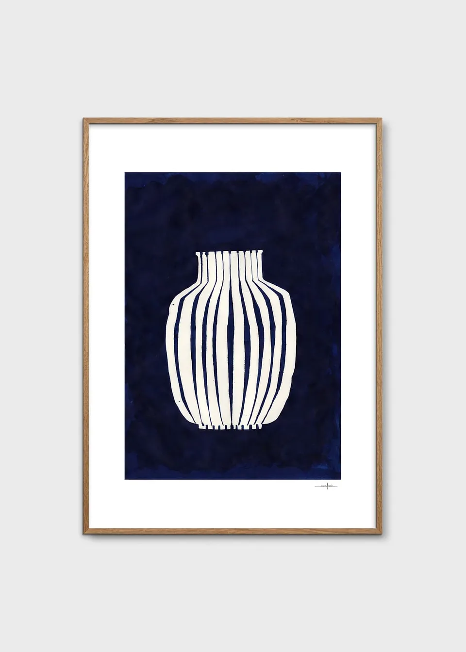 The Poster Club Art Prints Blue Vase Poster A4 blau-weiß
