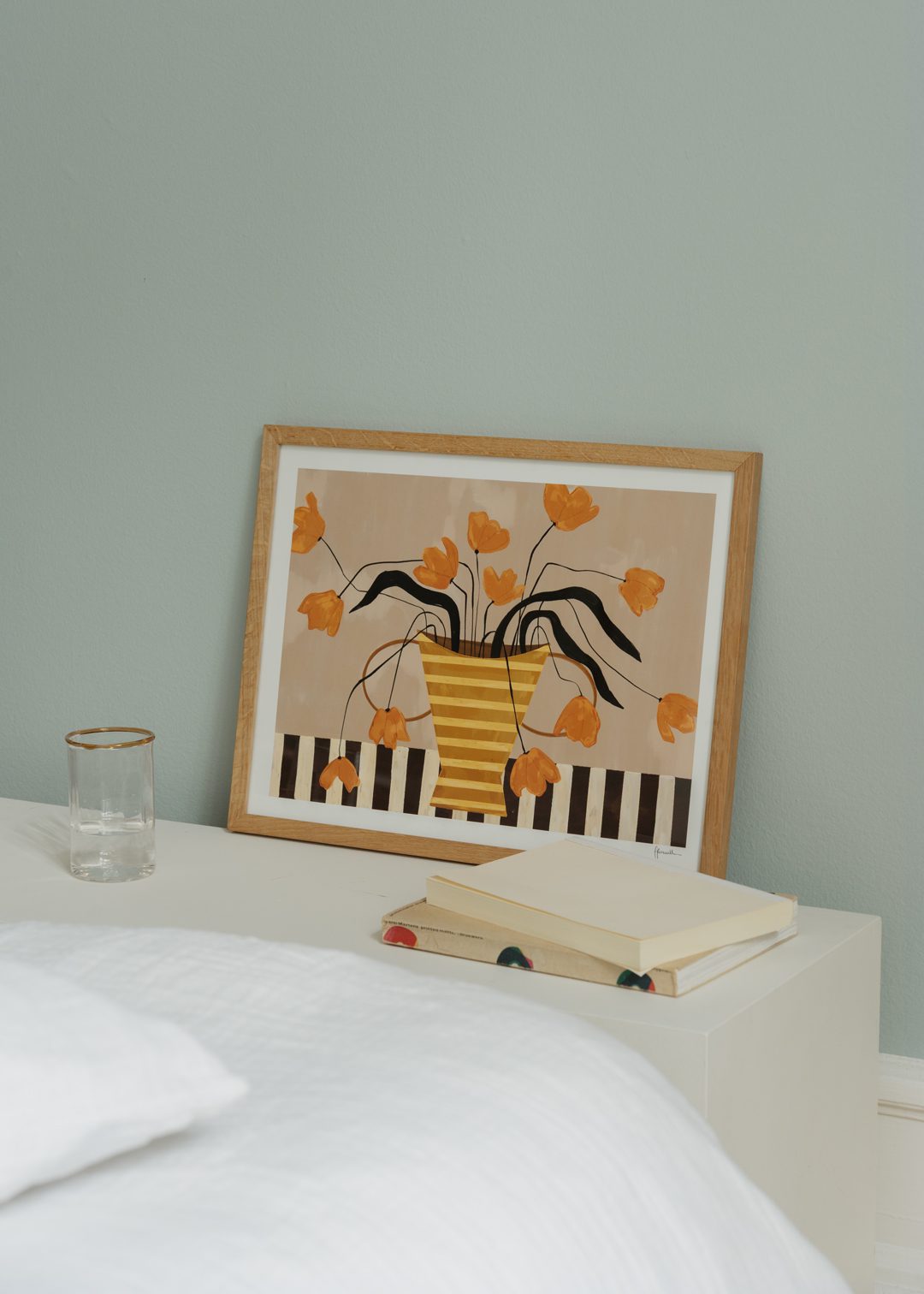 The Poster Club Flowers Yellow Striped Vase Poster gelb