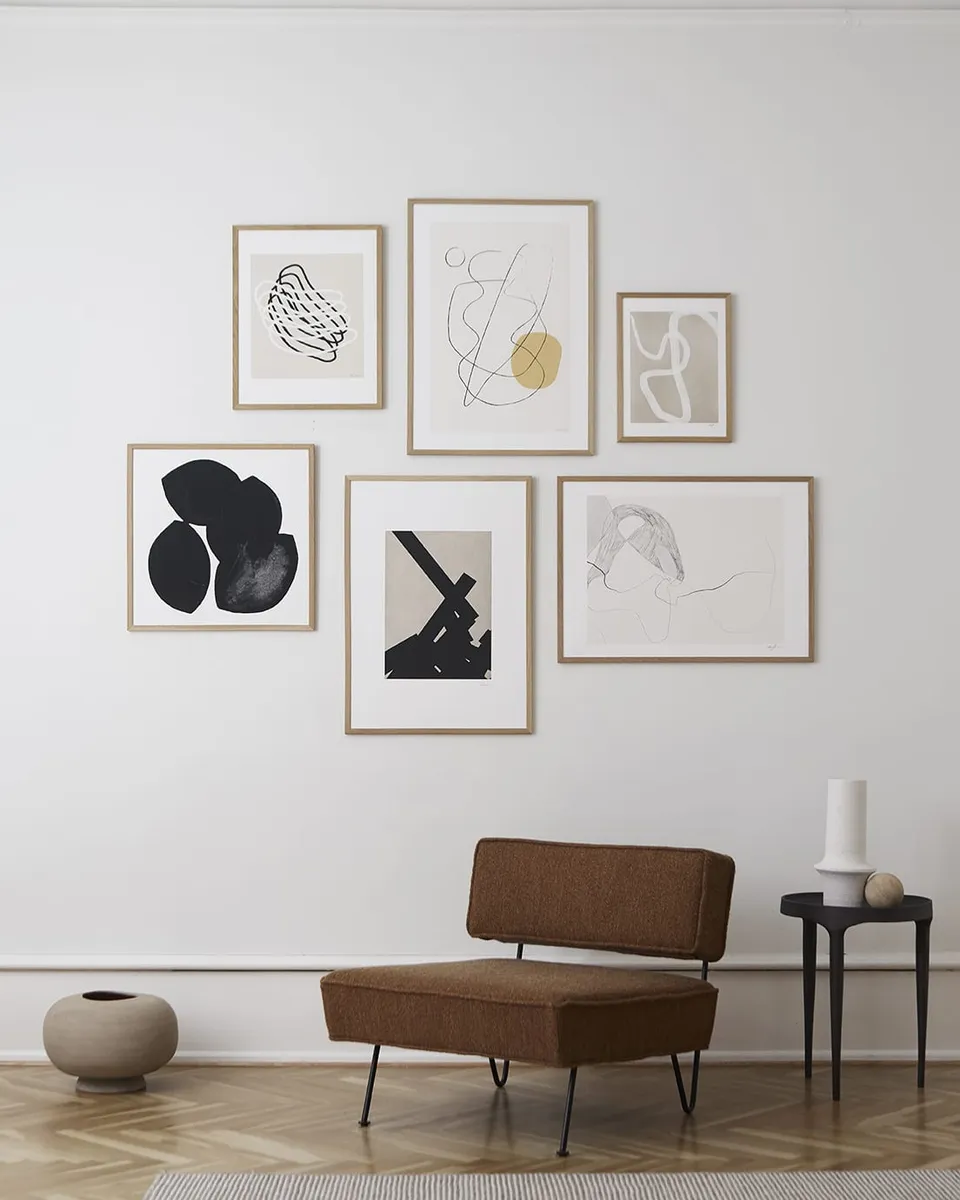 The Poster Club Curated Art Walls Edit No. 003 Bilderwand Eiche