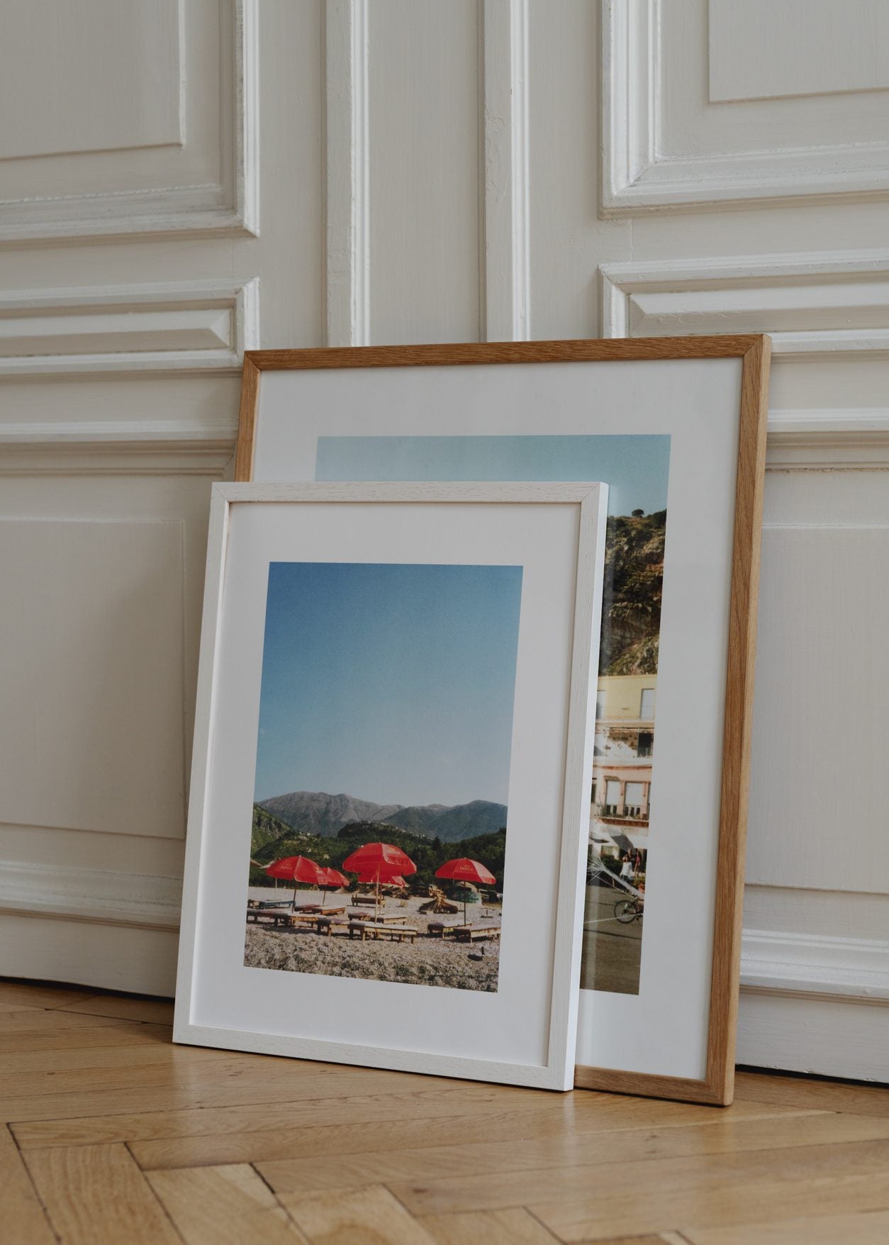 The Poster Club Beach Time Kunstdruck 30x40 cm blau-rot