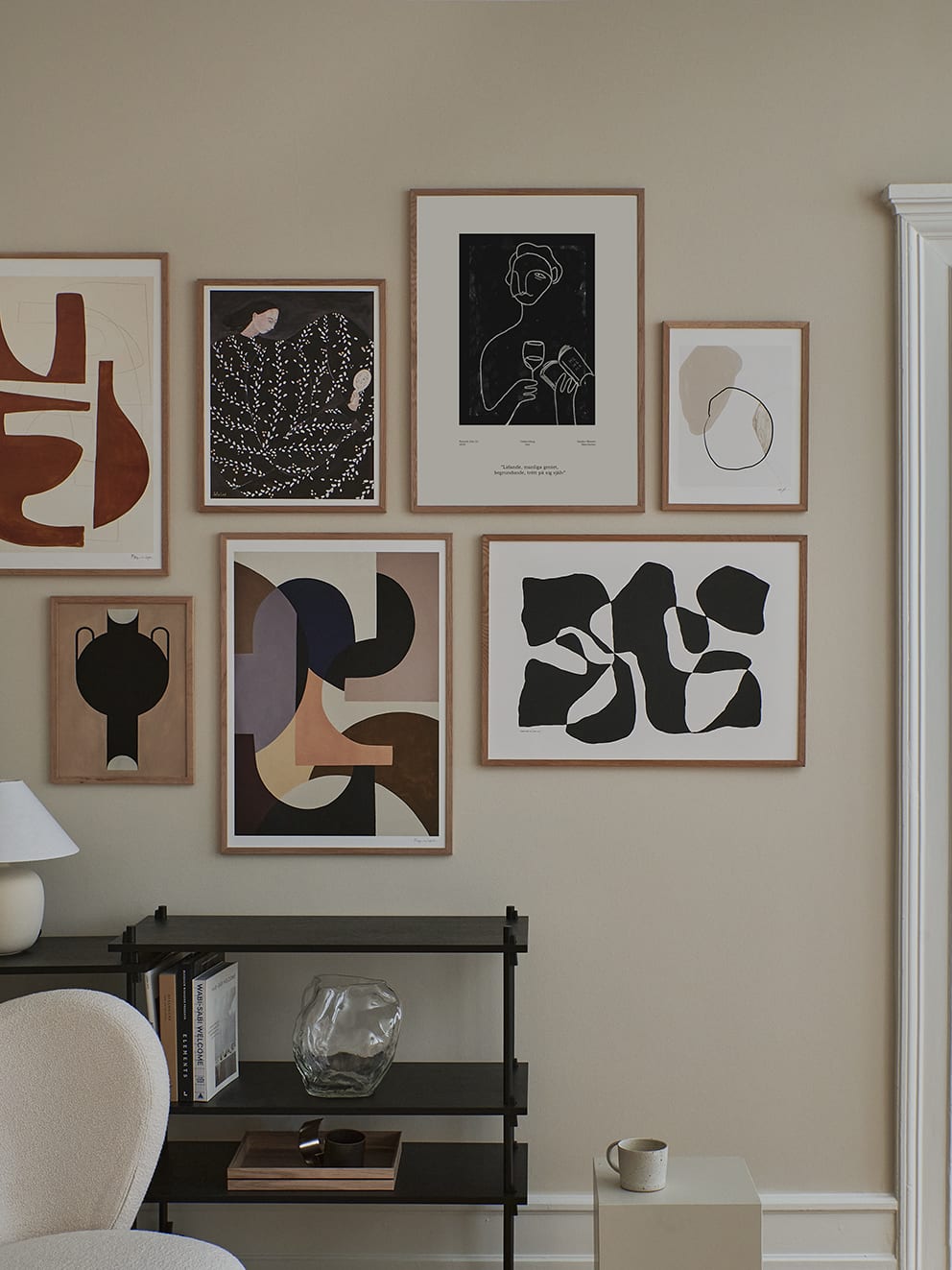The Poster Club Silhouette of a Vase 07 Poster 30x40